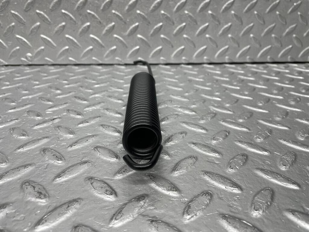 39007 Mercedes-Benz R107 500SL Bonnet Hinge Spring