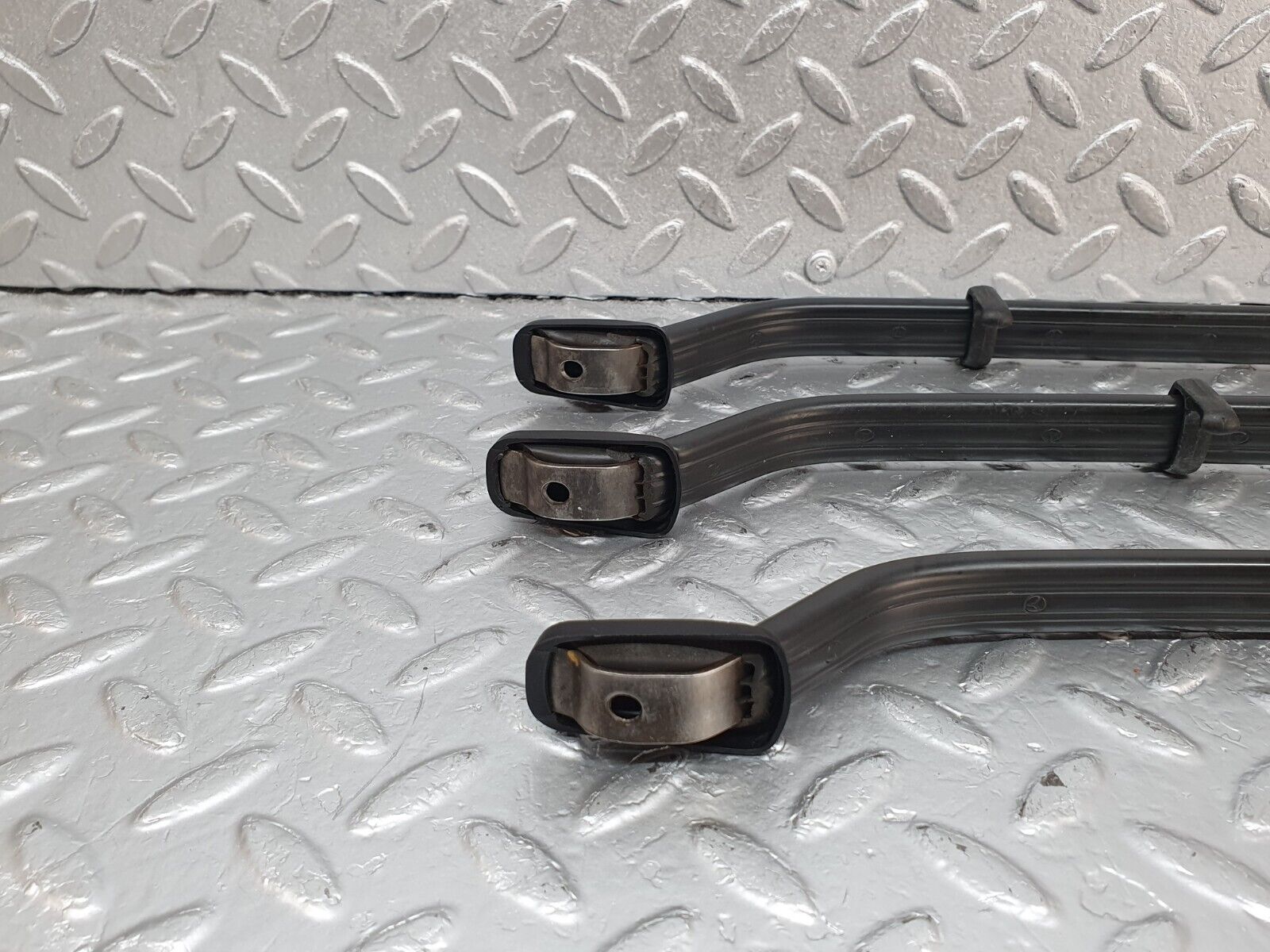 44134 Mercedes-Benz C123 230CE Coupe Interior Roof Grab Handle Set Beige