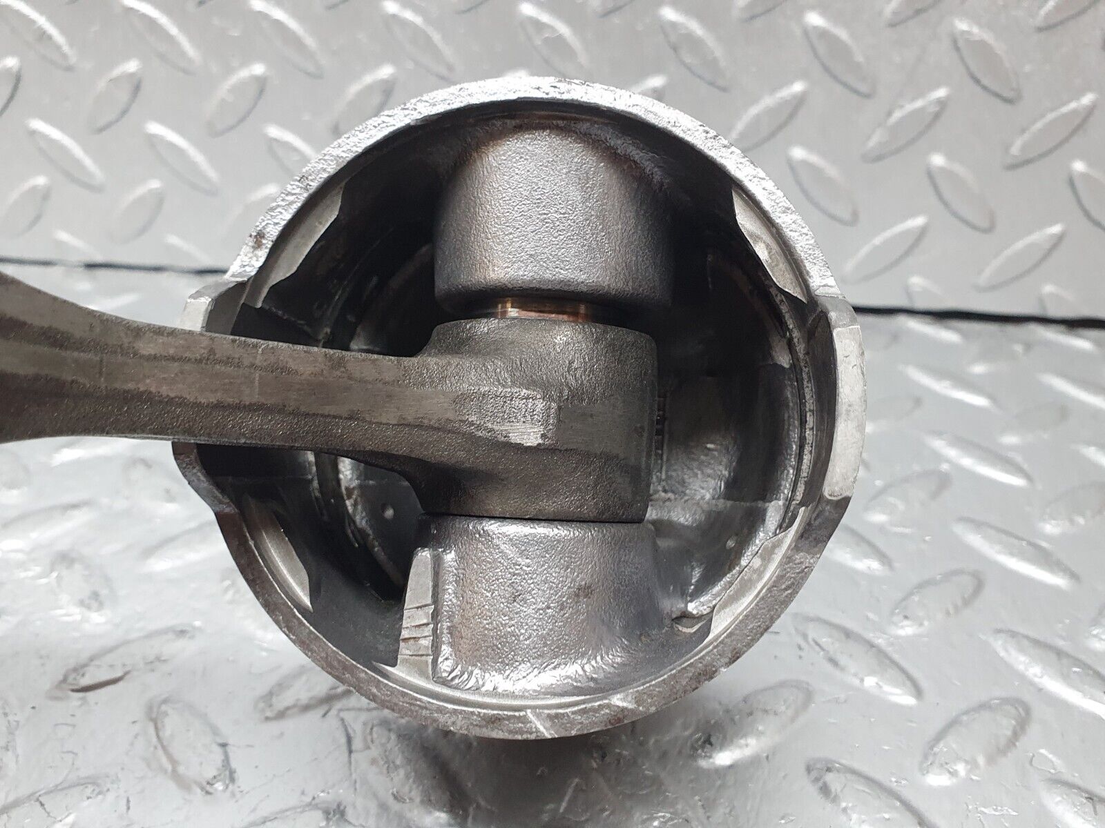 43870 Mercedes-Benz W108 280SE Piston With Connecting Rod 87.47 mm 13002