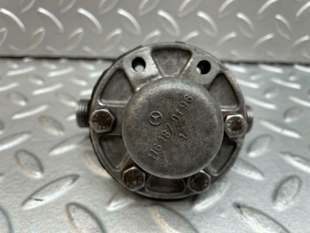 5044 Mercedes-Benz R107 350SL Oil Pressure Damper 1161870494