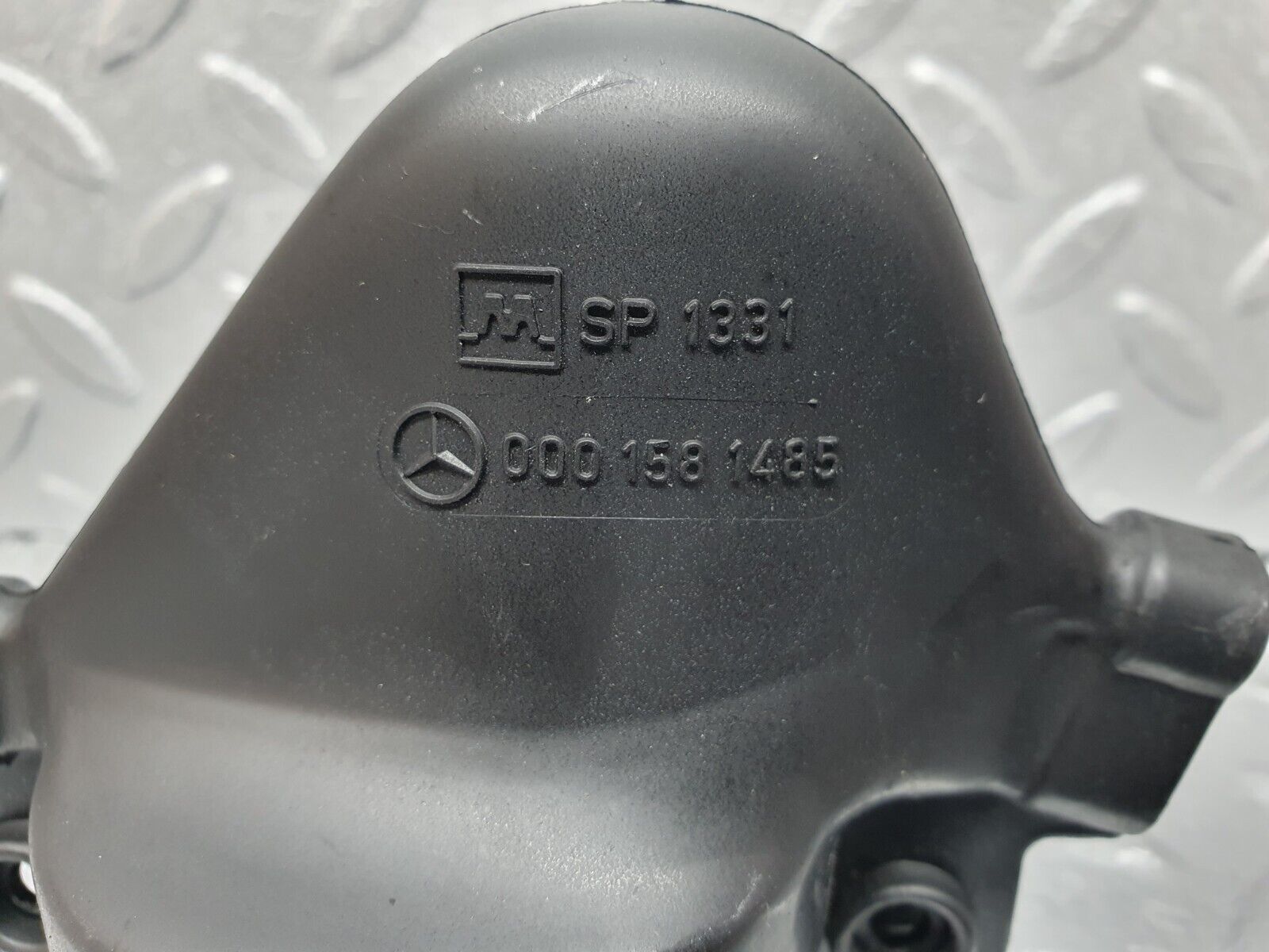 43101 Mercedes-Benz W123 280E Ignition Coil Cover 0001581485