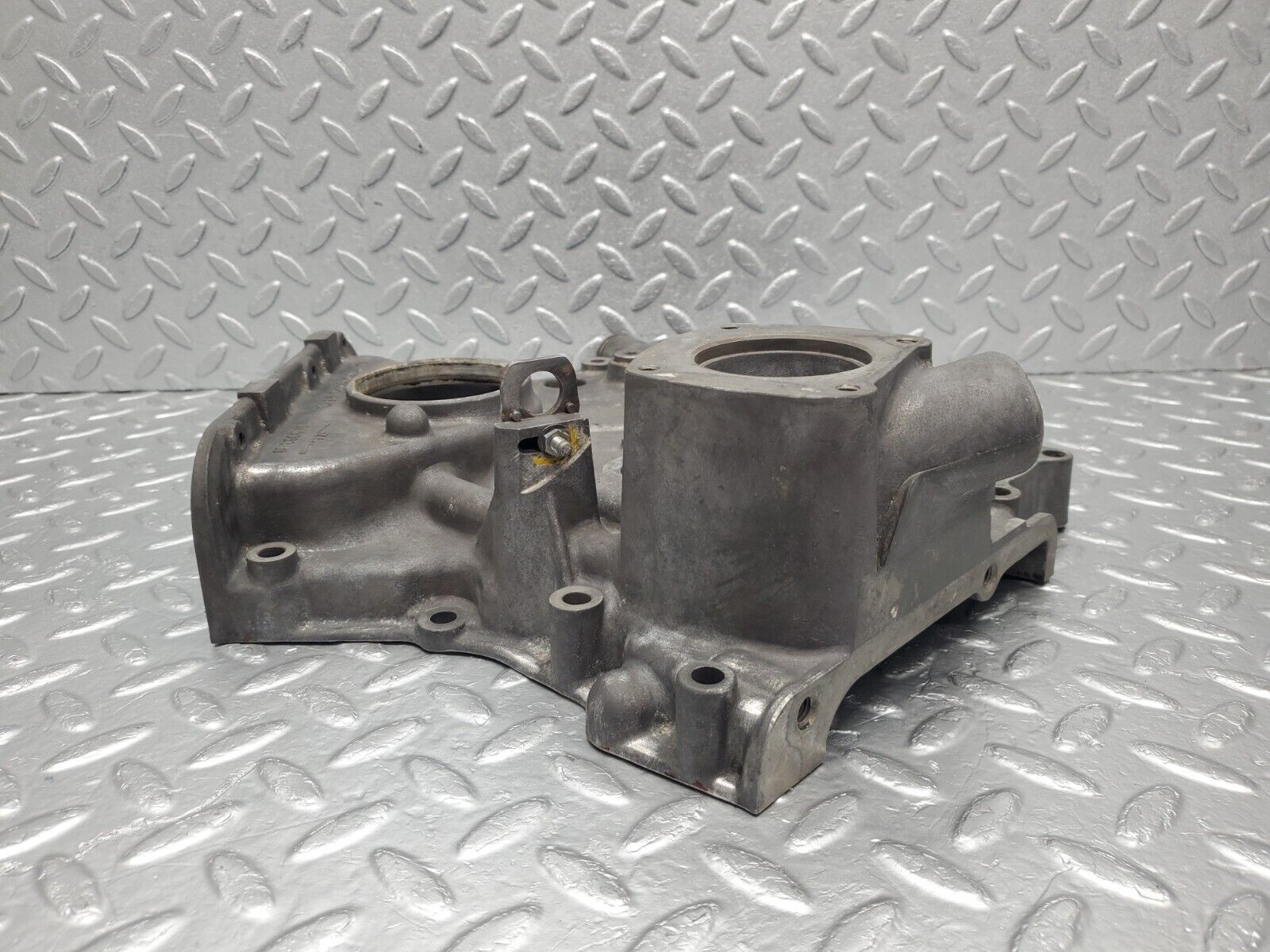 46257 Mercedes-Benz W126 420SE Timing Chain Cover 1160152501