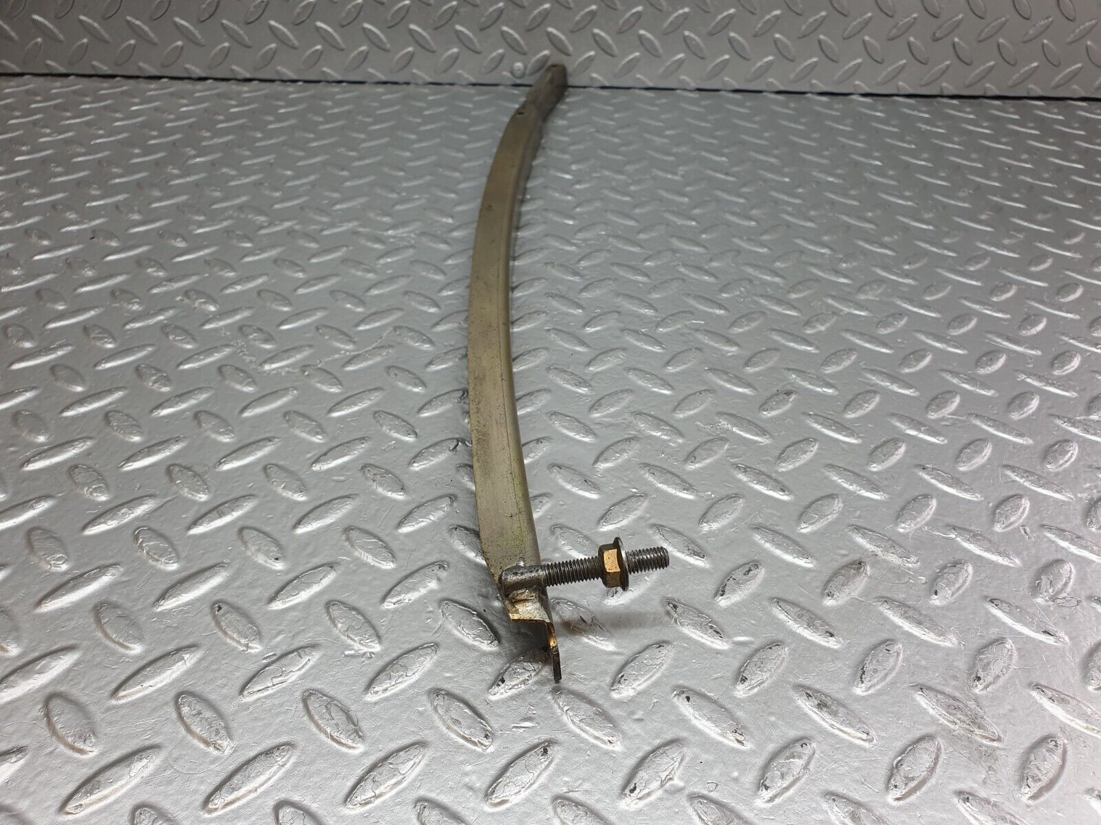 43710 Mercedes-Benz C126 380SEC Coupe Right Door Window Channel