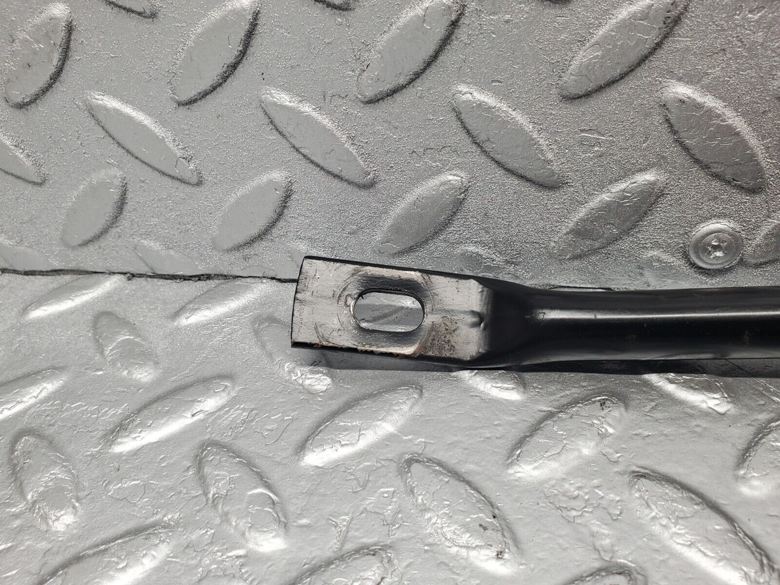 46395 Mercedes-Benz C123 280CE Coupe Heater Blower Holder Bracket Right