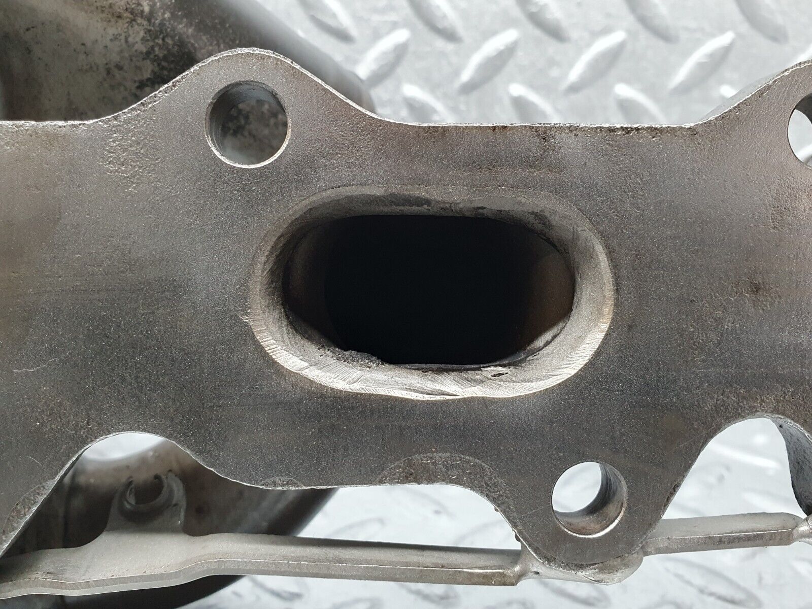 42091 Mercedes-Benz W202 C200 Exhaust Manifold 1111420140