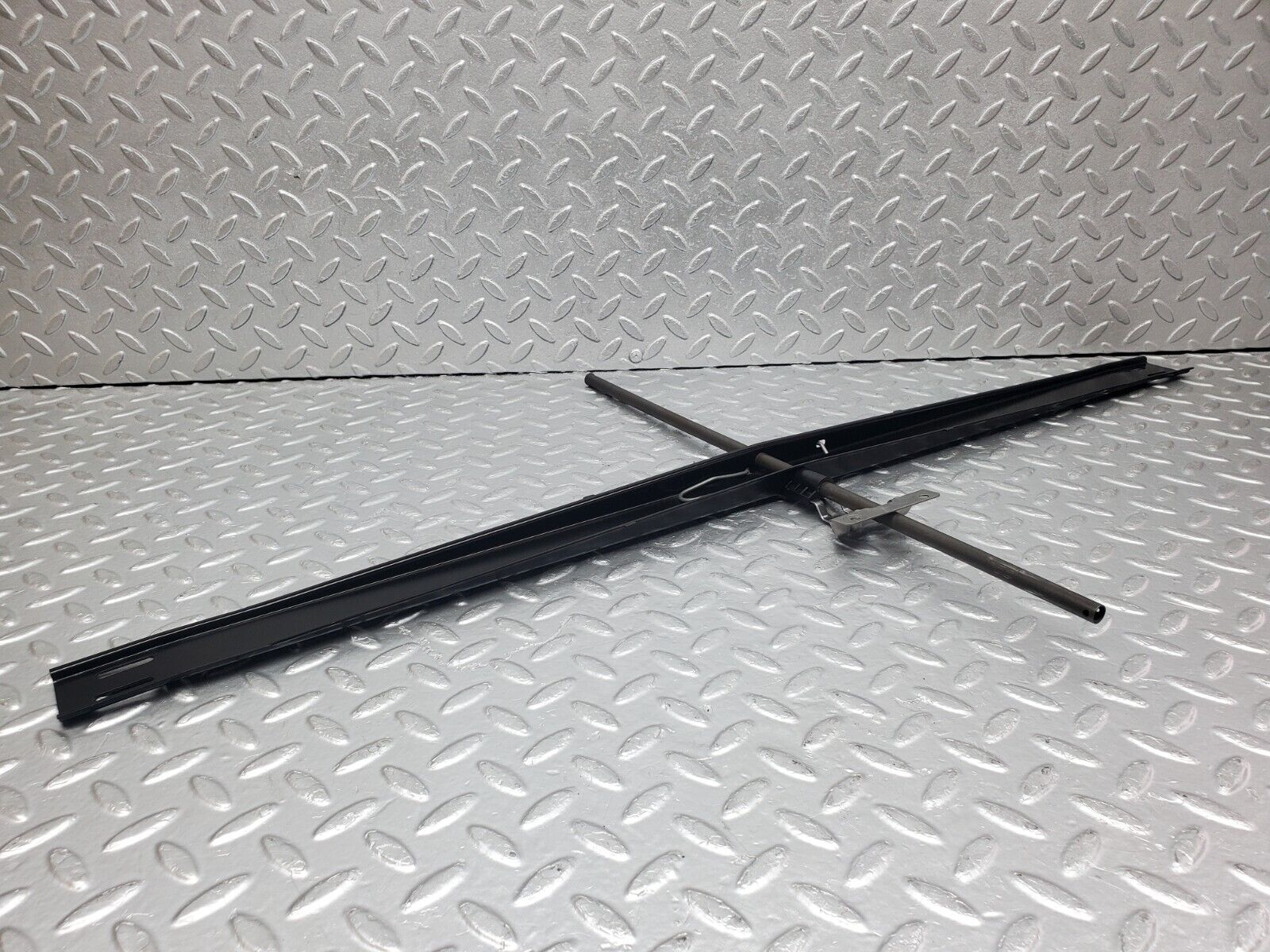 44311 Mercedes-Benz W123 280E Power Sunroof Mechanism