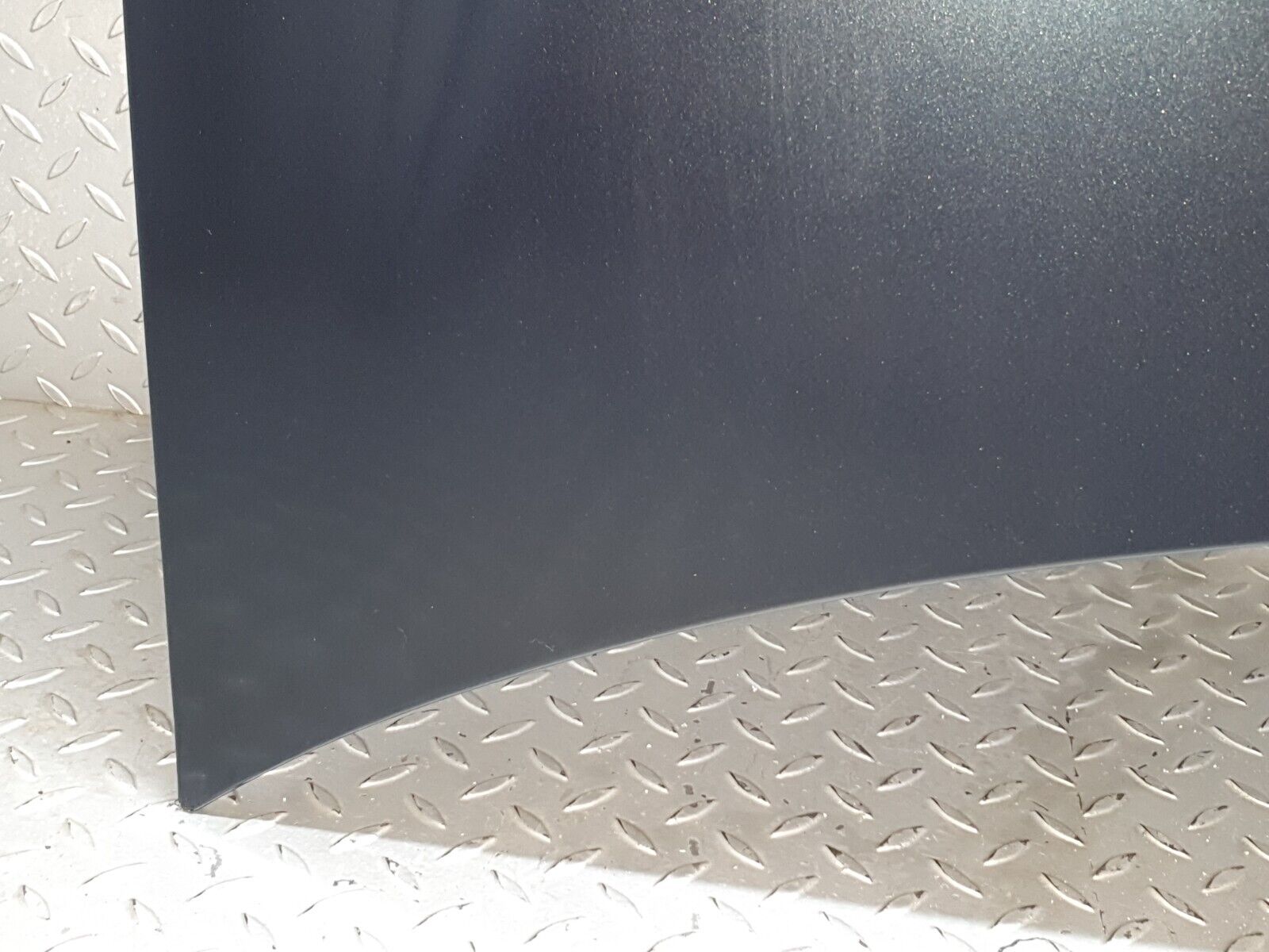 41830 Mercedes-Benz W202 C200 Bonnet