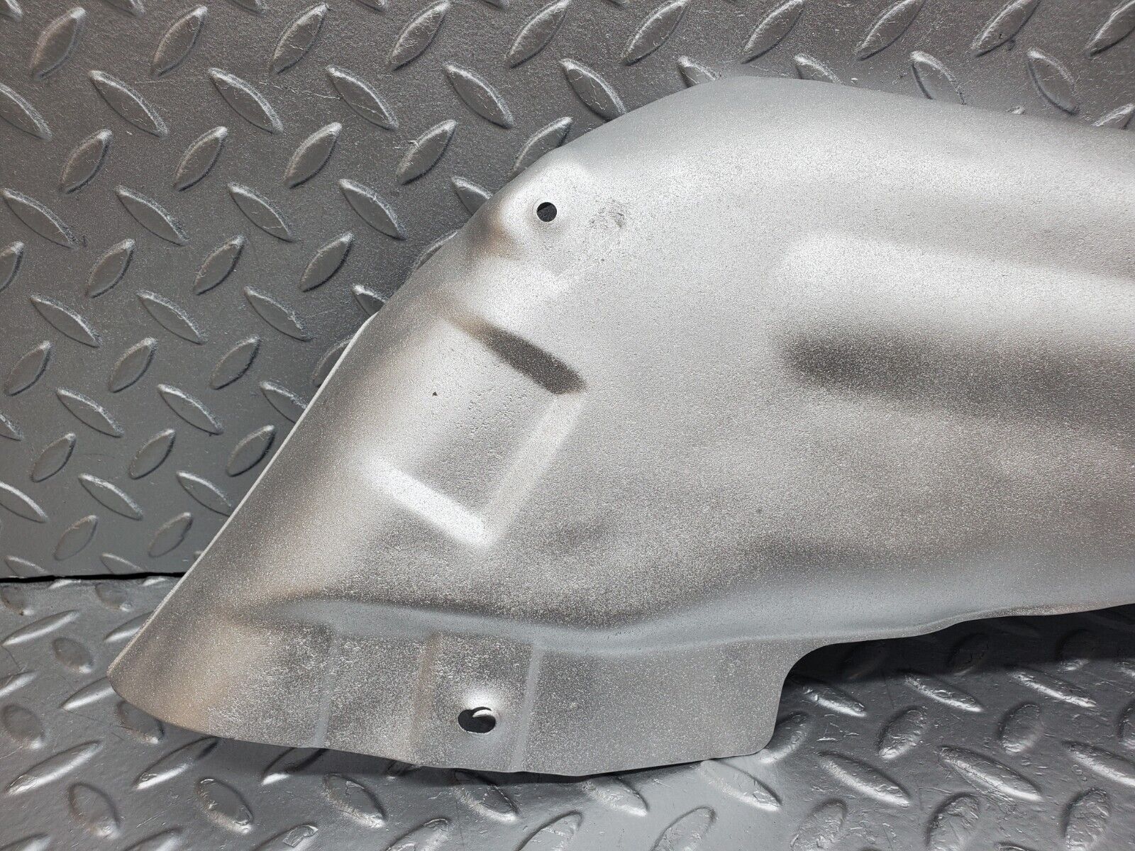 45907 Mercedes-Benz W126 420SE Exhaust Heat Shield