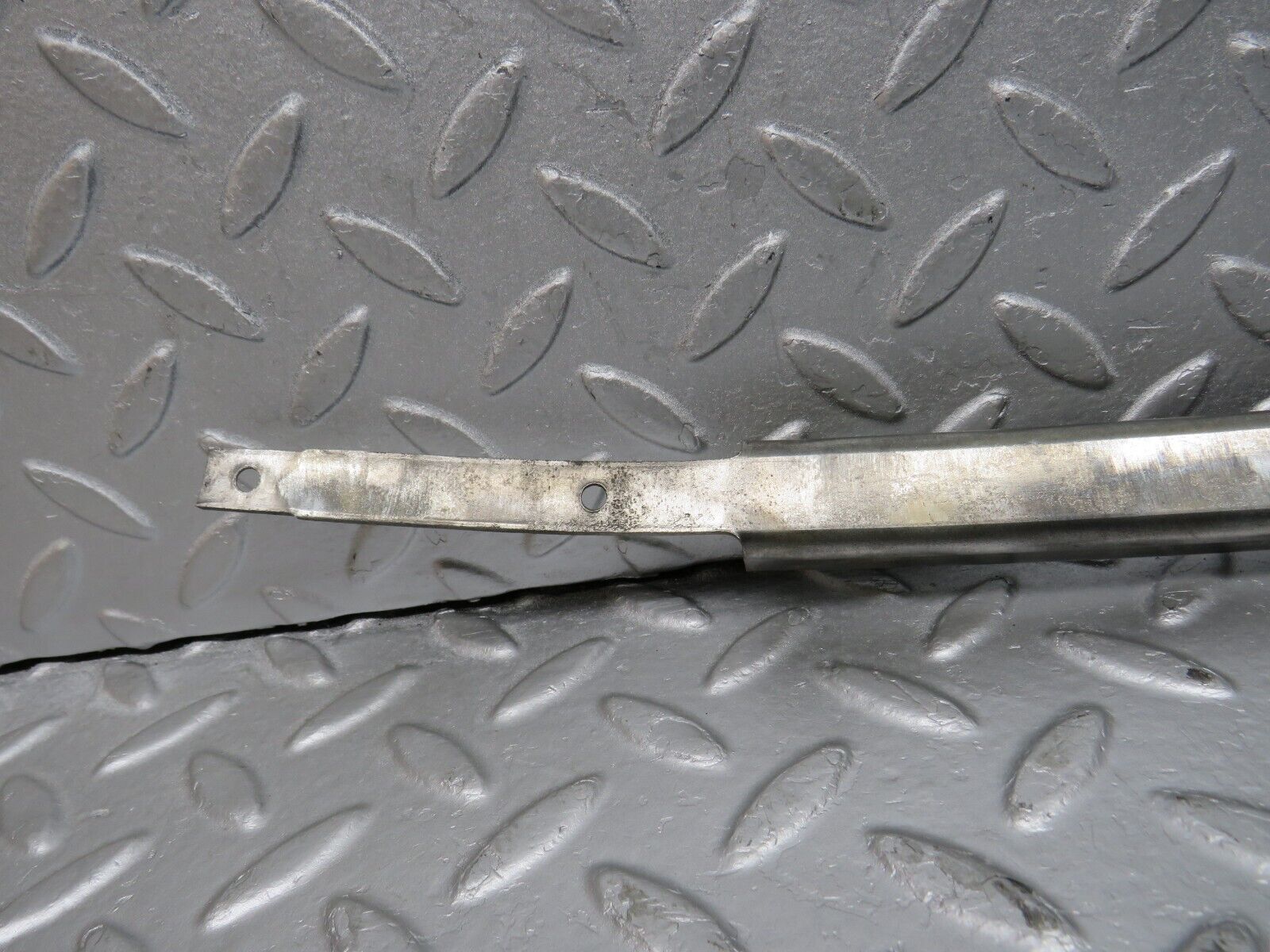 39906 Mercedes-Benz R107 350SL Right Door Window Channel