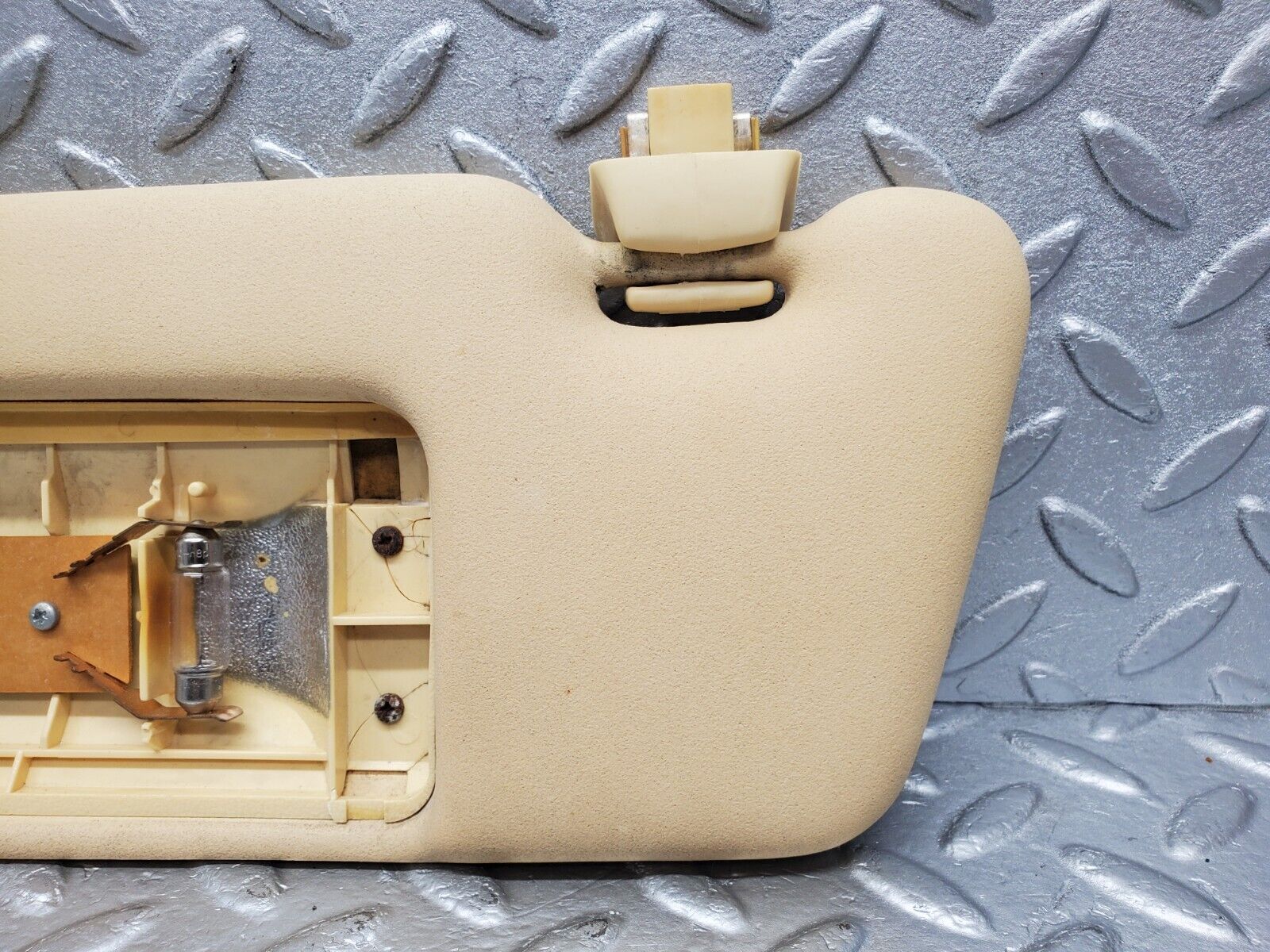 46802 Mercedes-Benz R129 320SL Coupe Sun Visor Left Side Beige