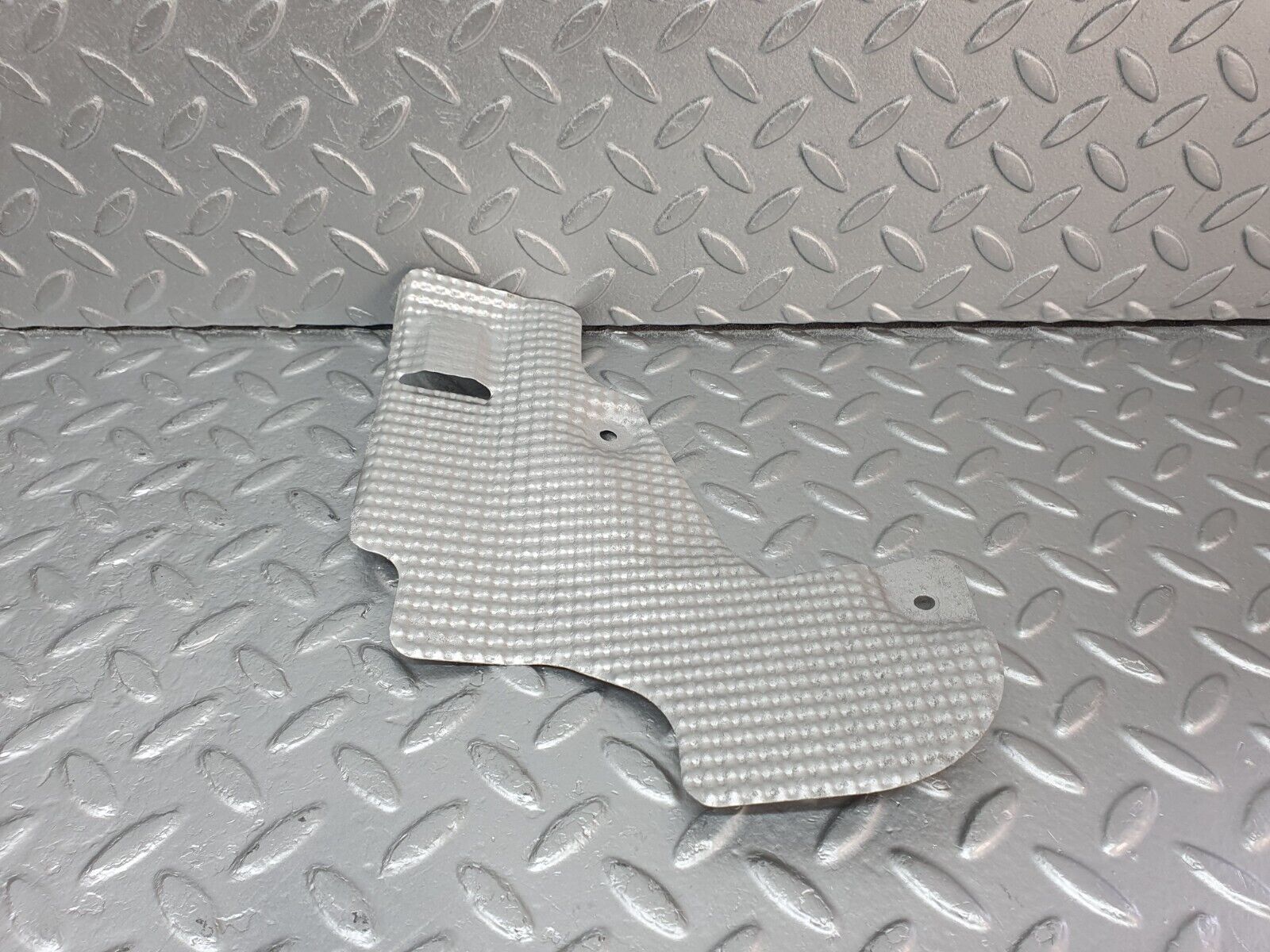 41892 Mercedes-Benz W202 C200 Exhaust Heat Shield