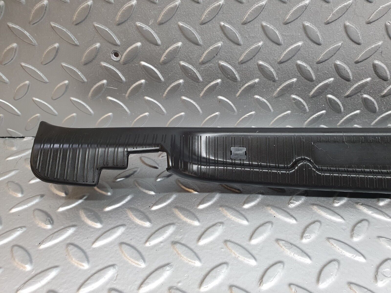 42428 Mercedes-Benz R129 320SL Coupe Trunk Boot Lock Cover Trim 1296981330 1296980089