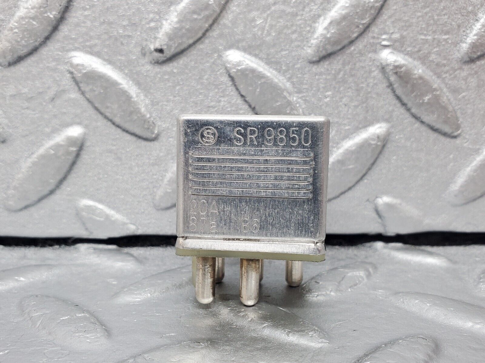 45534 Mercedes-Benz W126 420SE Multi Purpose Relay 0015420219