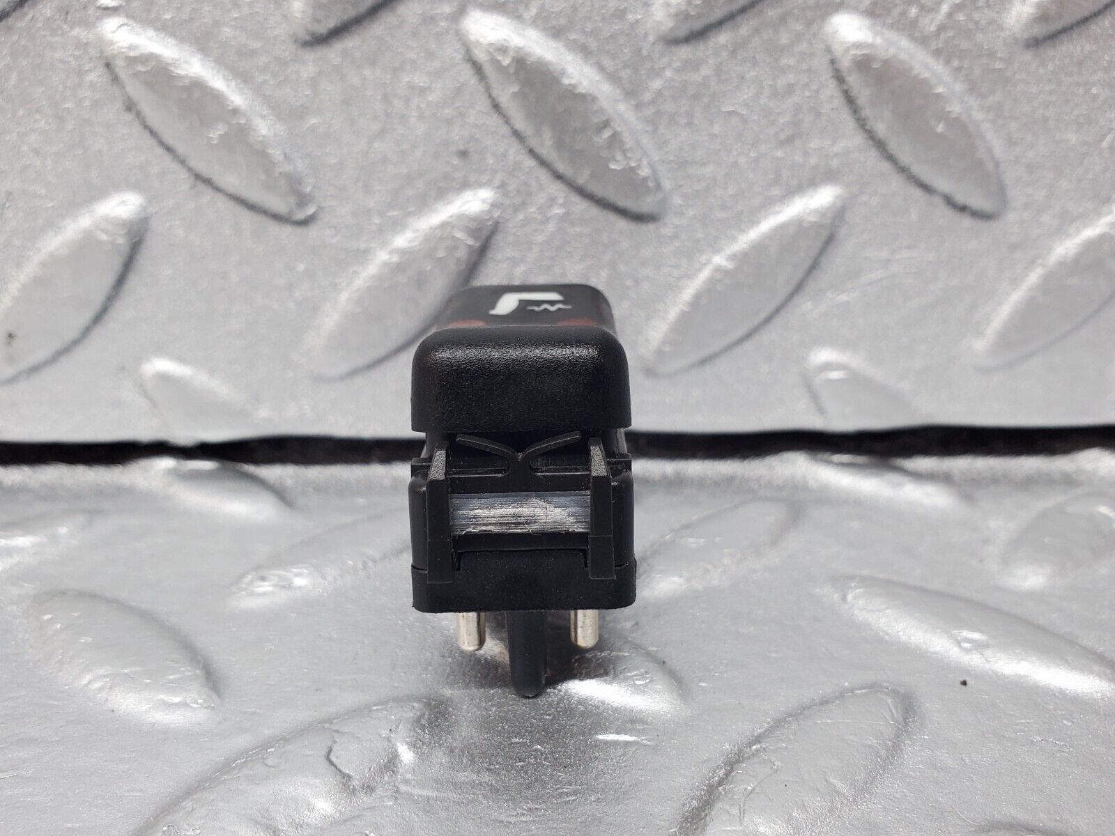 45666 Mercedes-Benz W126 420SE Heated Seat Switch 1248200210