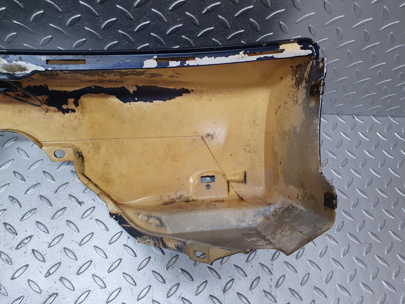 42424 Mercedes-Benz R129 320SL Coupe Side Skirt Left Side 1296900740