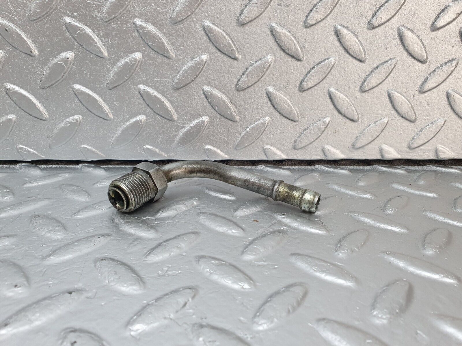 42618 Mercedes-Benz R129 320SL Coupe Power Steering Pump Oil Cooler Pipe