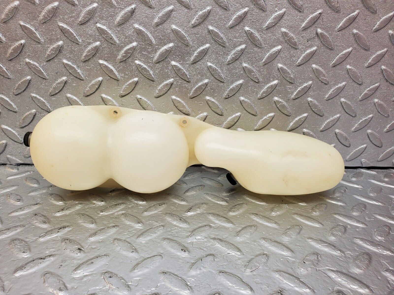 44915 Mercedes-Benz R129 300SL Coupe Vacuum Reservoir