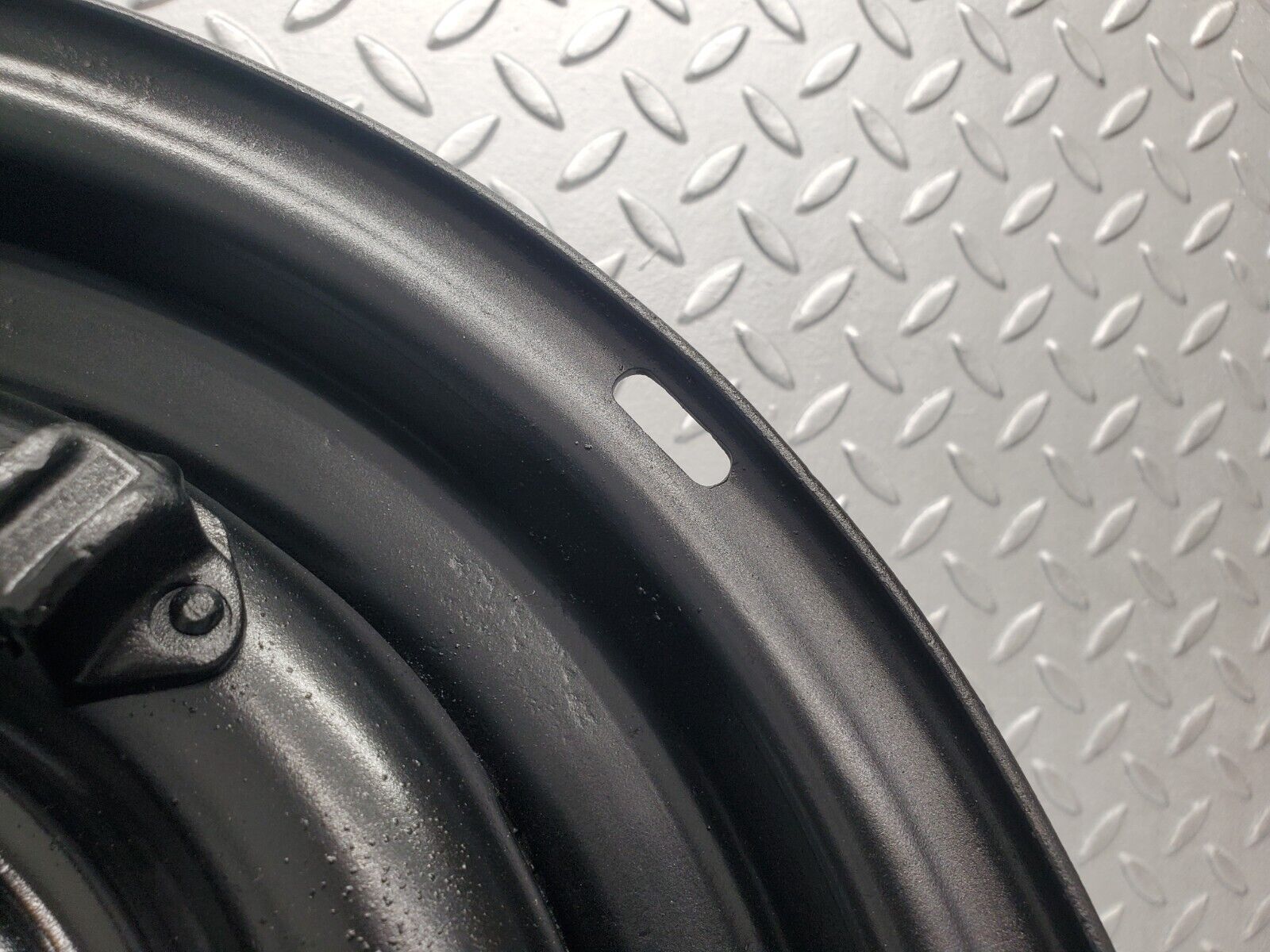 46127 Mercedes-Benz 190SL Steel Wheel 5Kx13-B