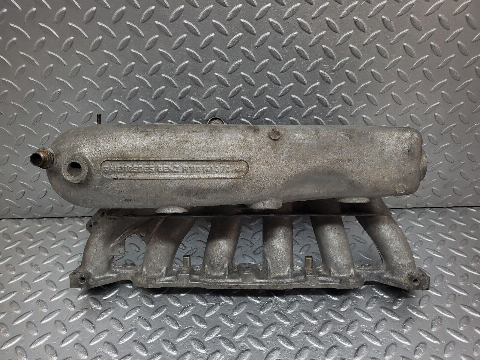 44308 Mercedes-Benz W123 280E Intake Manifold 1101413701