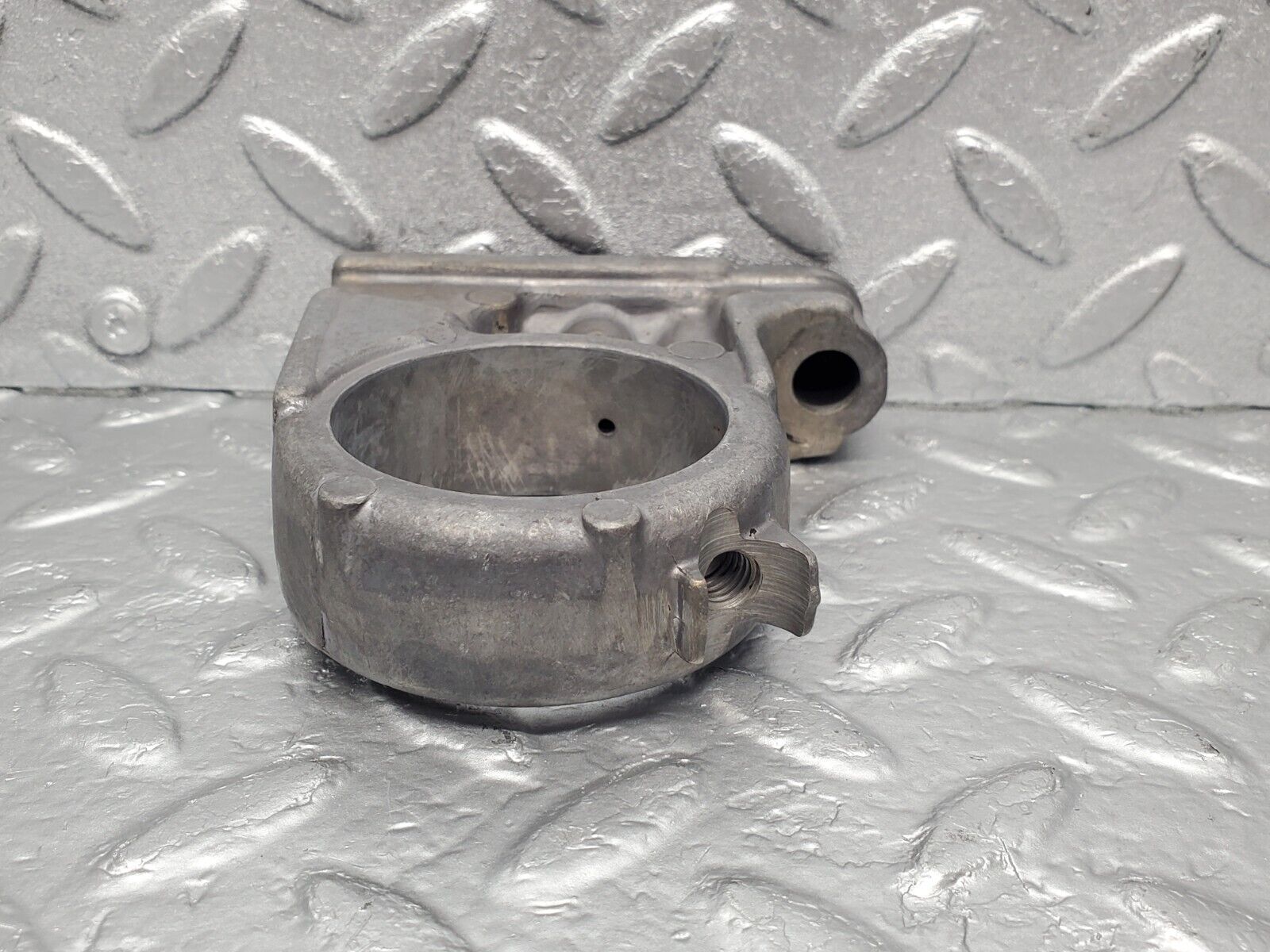 46265 Mercedes-Benz W126 420SE Camshaft Tower Bearing 1160515118