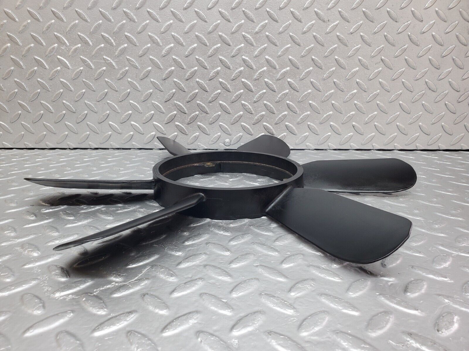 45082 Mercedes-Benz R129 300SL Coupe Engine Cooling Fan 1032000623