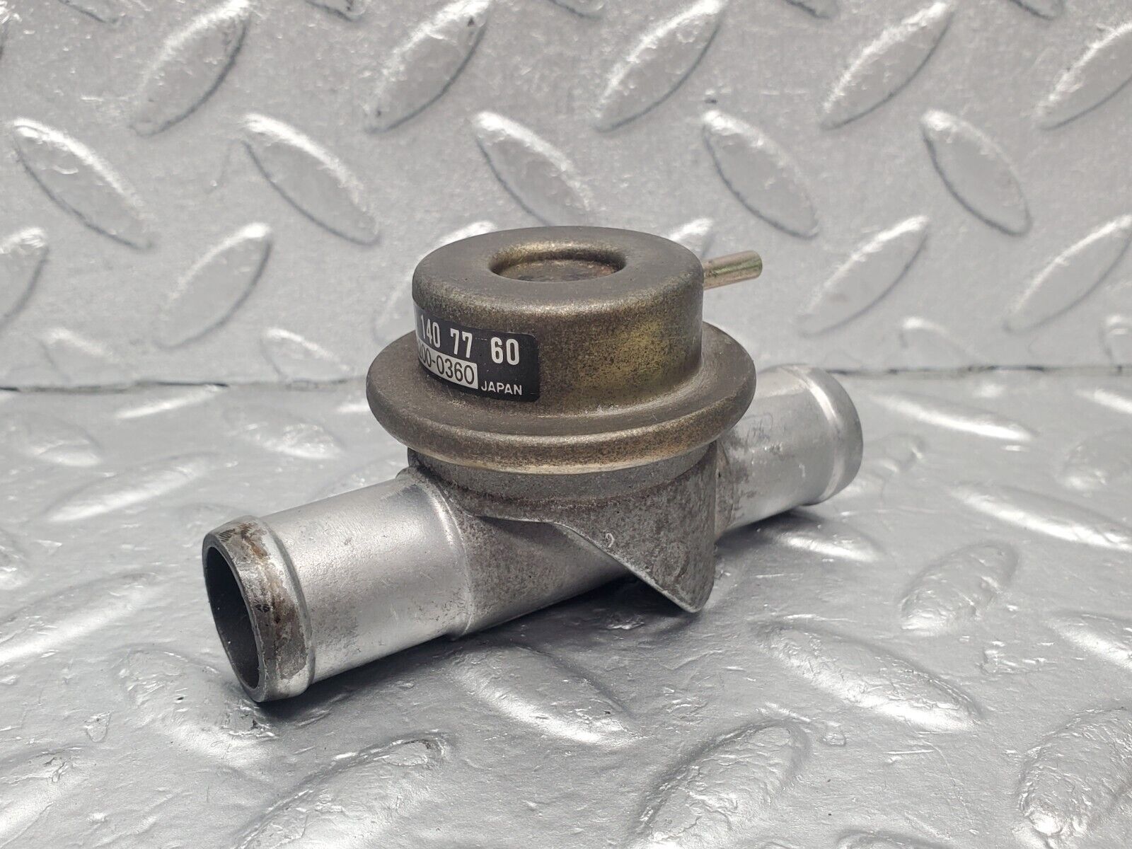 46205 Mercedes-Benz W124 280E Air Control Valve 0001407760