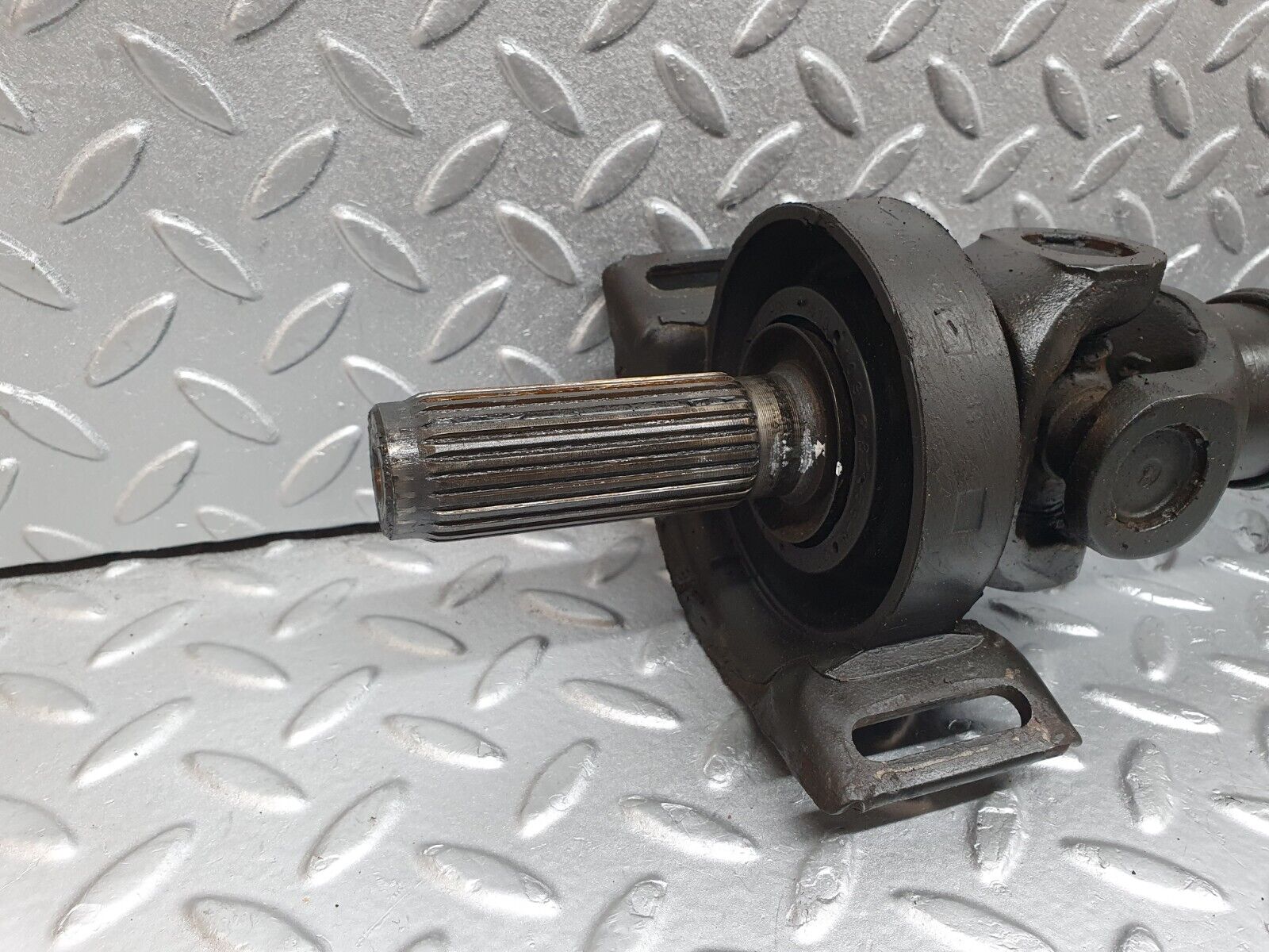 44207 Mercedes-Benz C123 230CE Coupe Cardan Shaft Prop Shaft 1234110015 1234111247