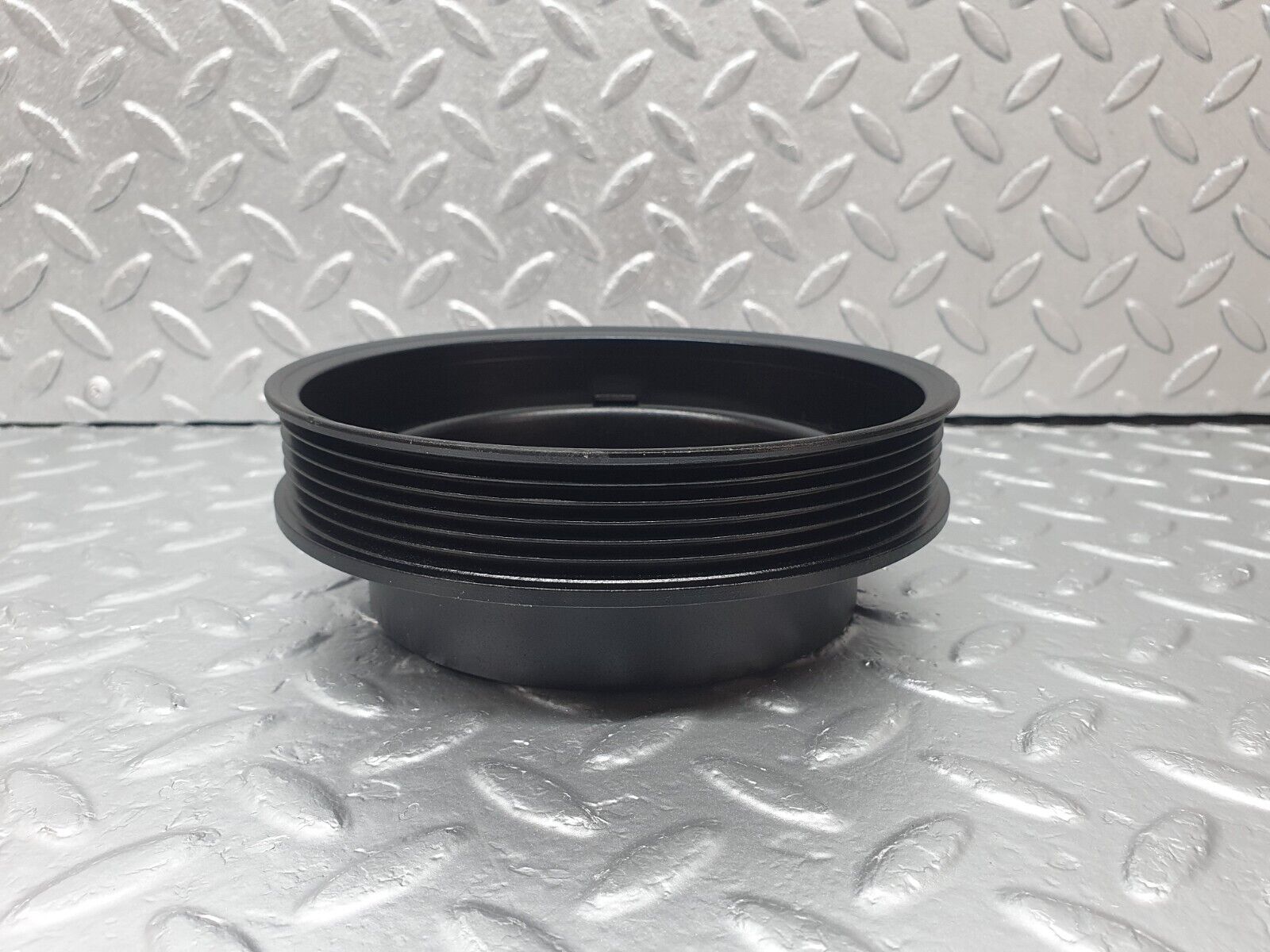 42819 Mercedes-Benz W201 190 2.0L Water Pump Pulley 1022001005