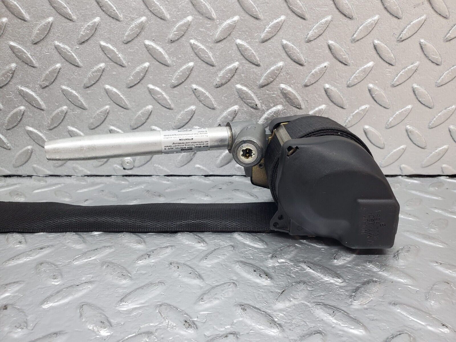 44837 Mercedes-Benz W124 220E Front Right Seat Belt With Buckle 1248600686