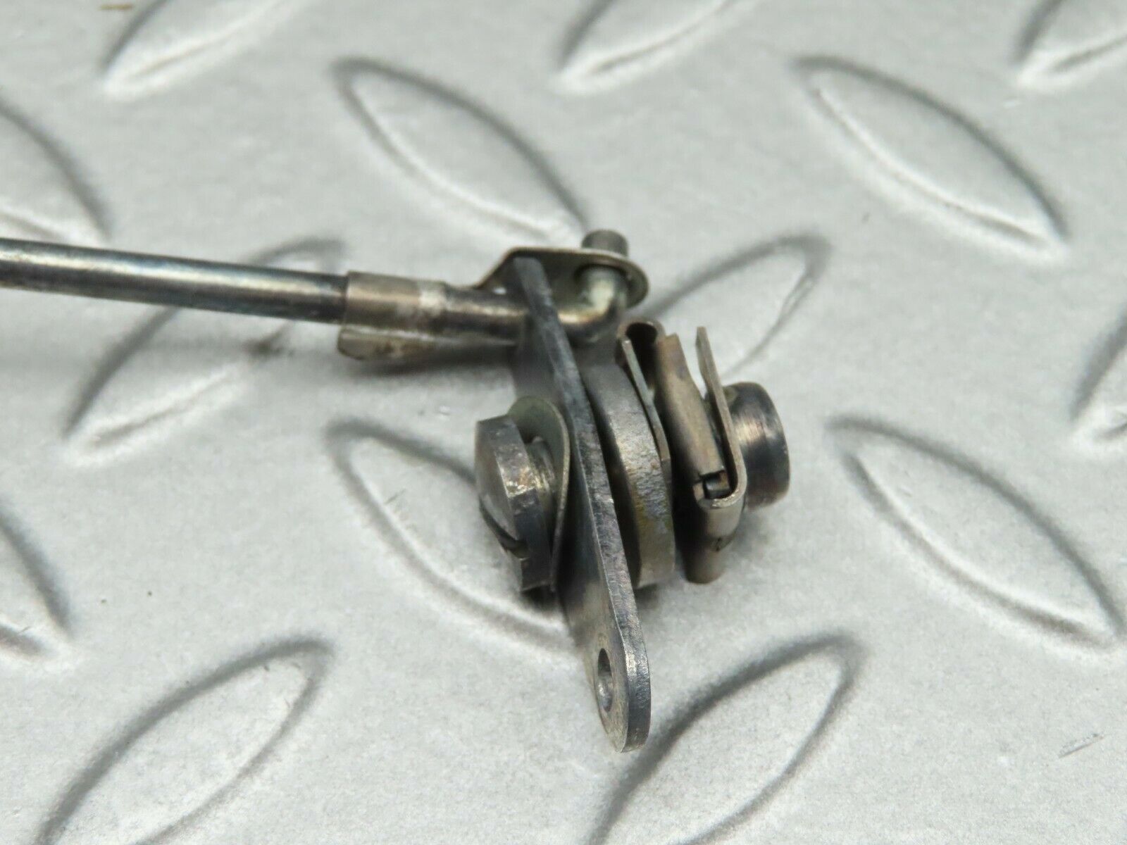 5025 Mercedes-Benz R107 350SL Right Door Lock Mechanism