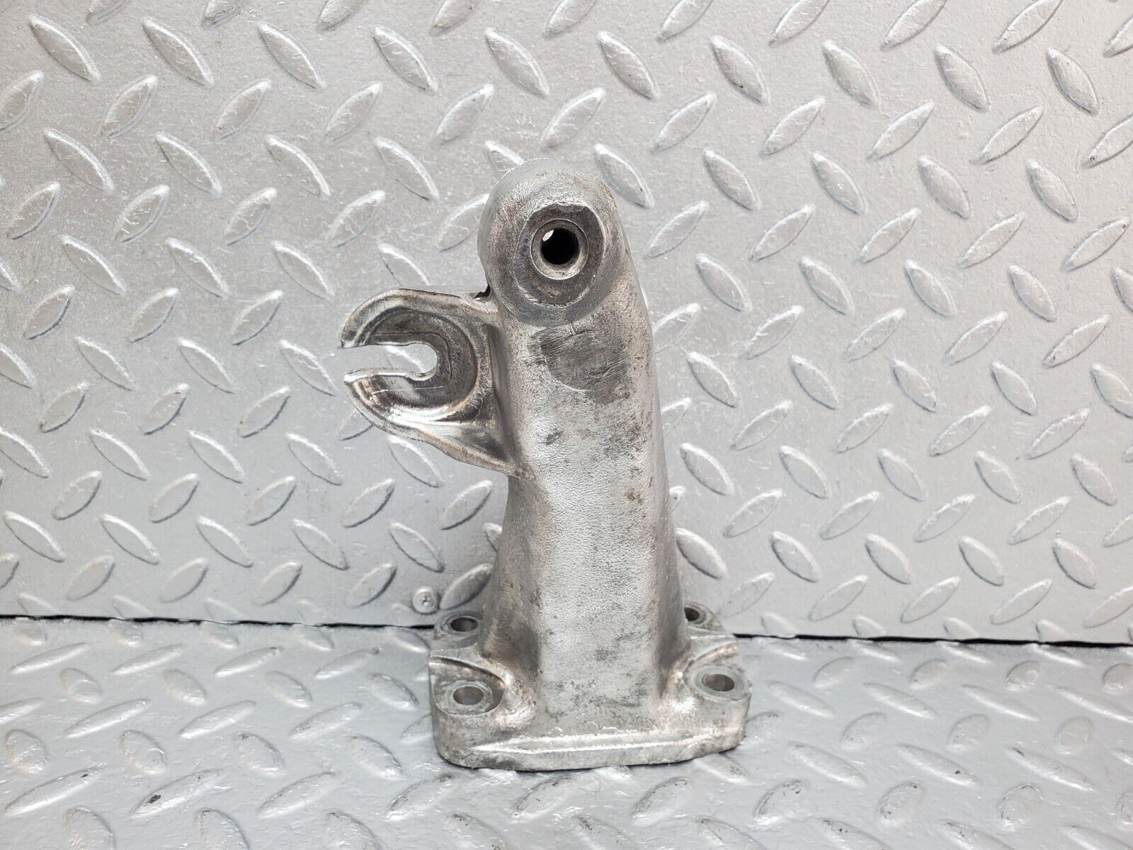 44398 Mercedes-Benz W123 280E Engine Mount Bracket Right Side 1232230304