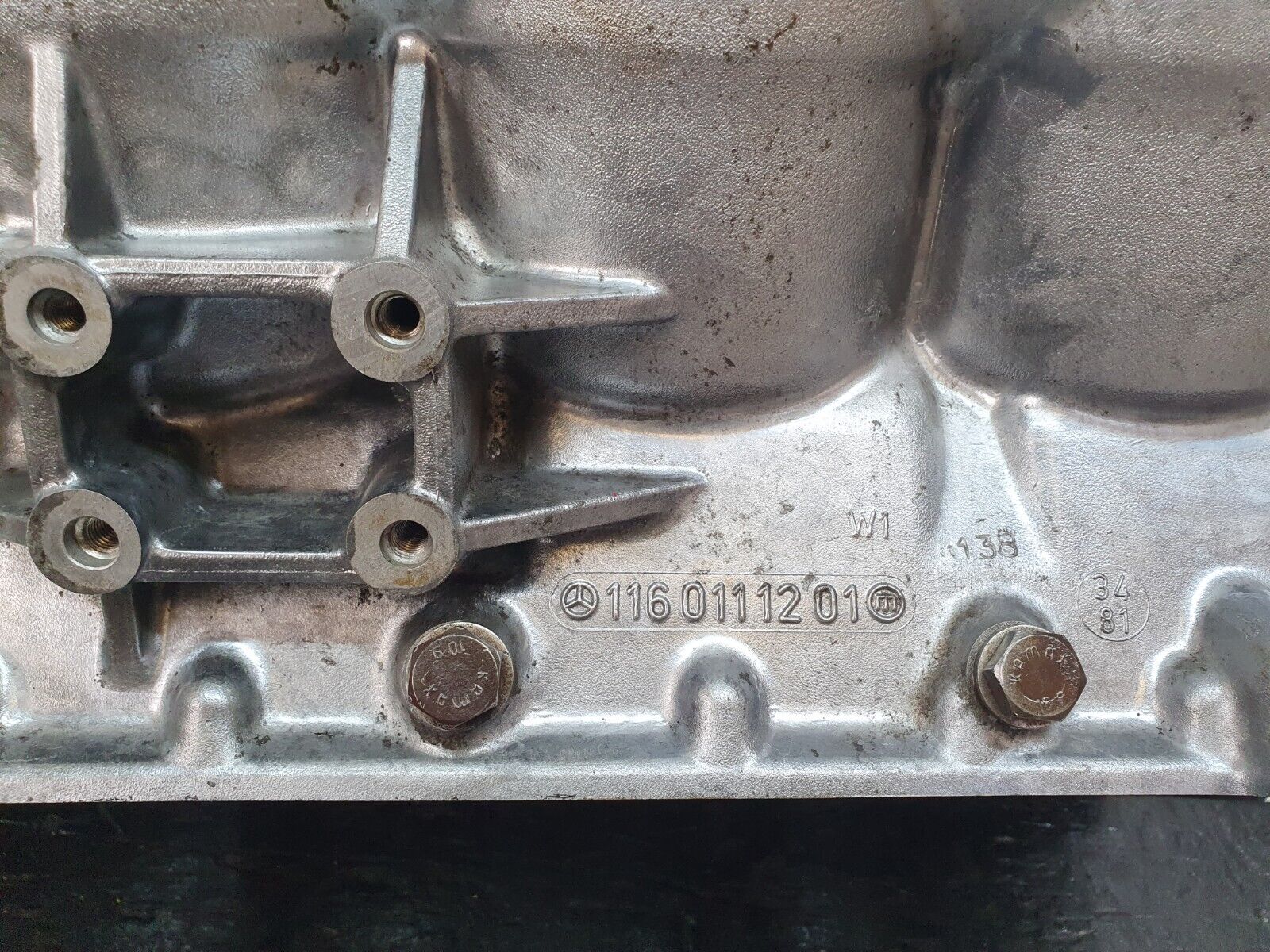 43842 Mercedes-Benz C126 380SEC Coupe Engine Block 116.963 1160111201