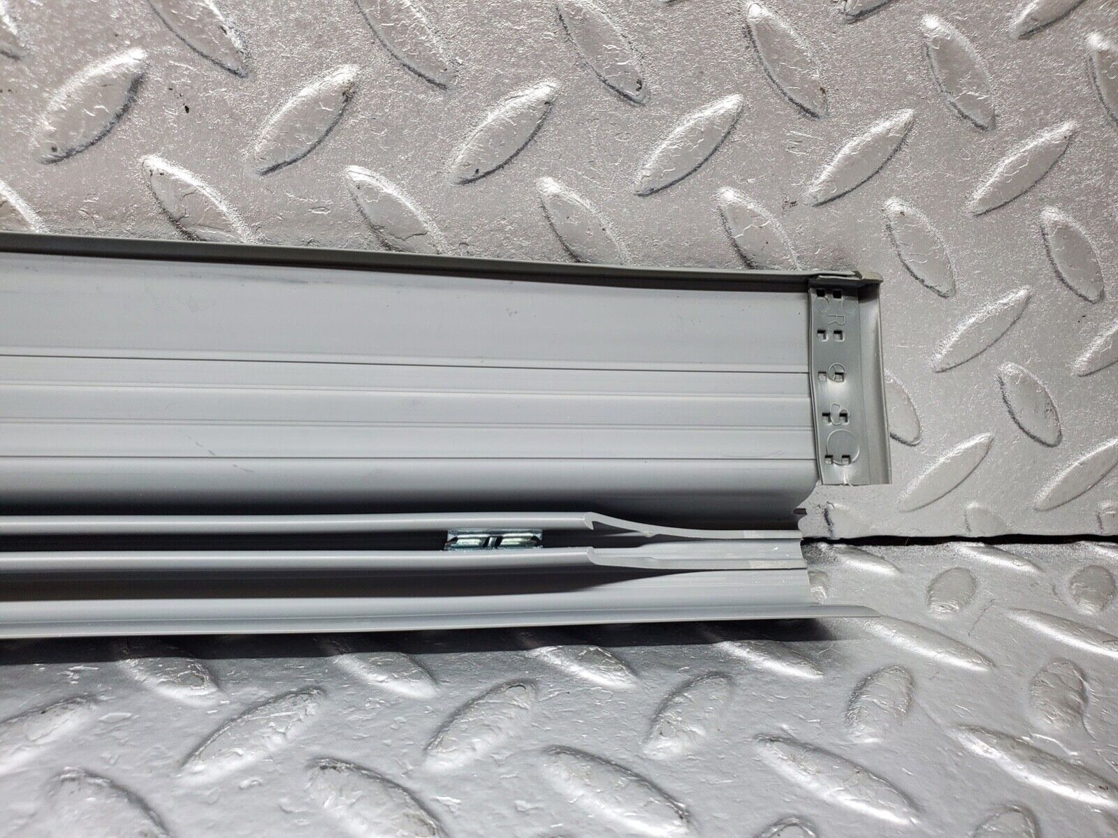 44584 Mercedes-Benz W124 220E Rear Right Door Sill Trim