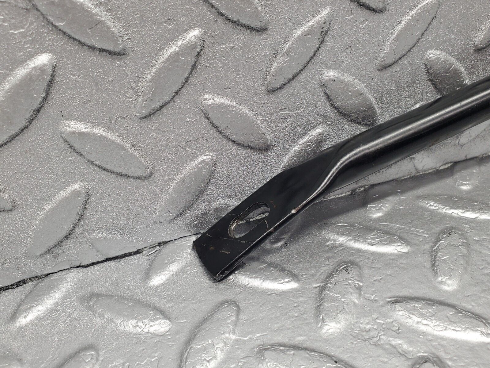 46395 Mercedes-Benz C123 280CE Coupe Heater Blower Holder Bracket Right