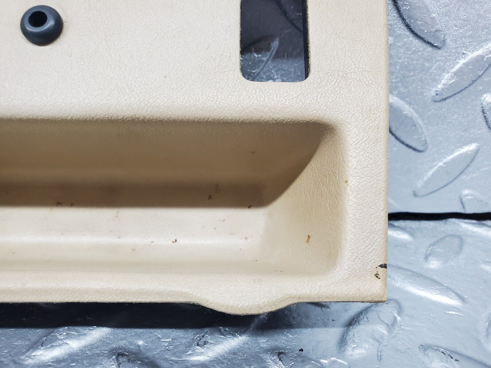 45589 Mercedes-Benz W126 420SE Centre Console Tray 1266801452 1266830700