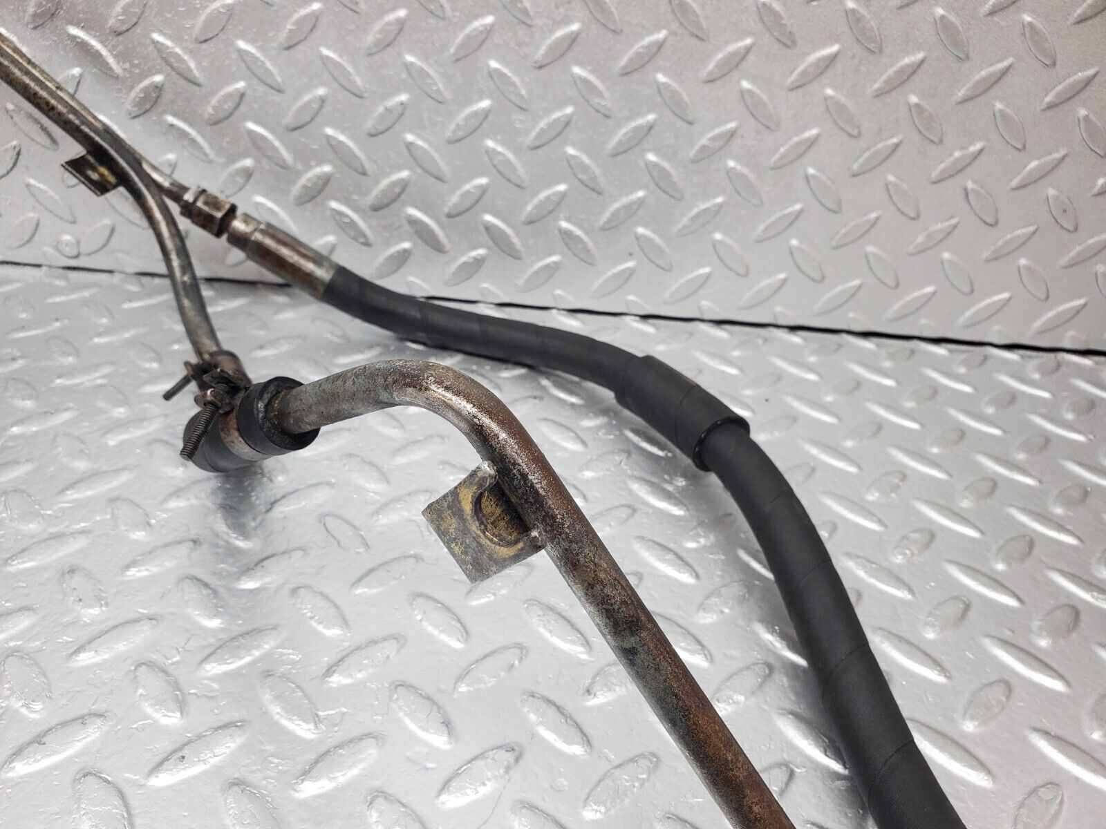 45458 Mercedes-Benz 280E M110.988 Power Steering Oil Hose Pipe