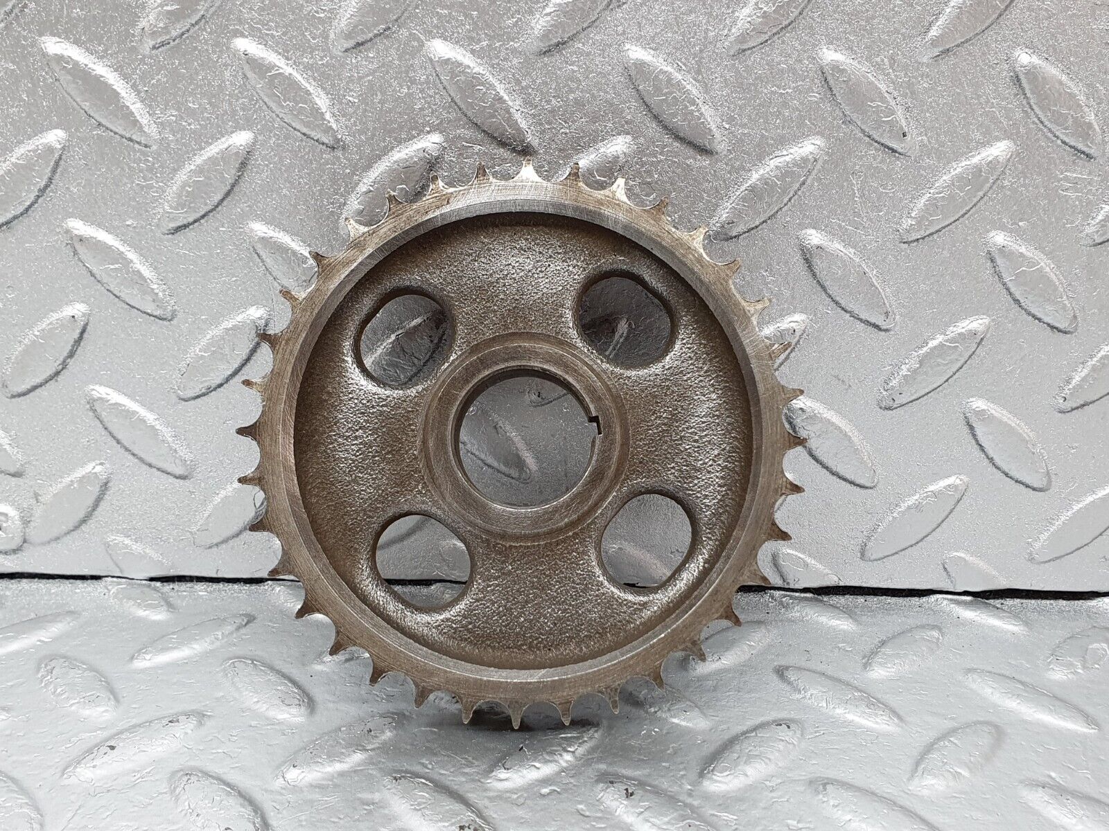 43791 Mercedes-Benz C126 380SEC Coupe Camshaft Timing Gear Sprocket 1160520601