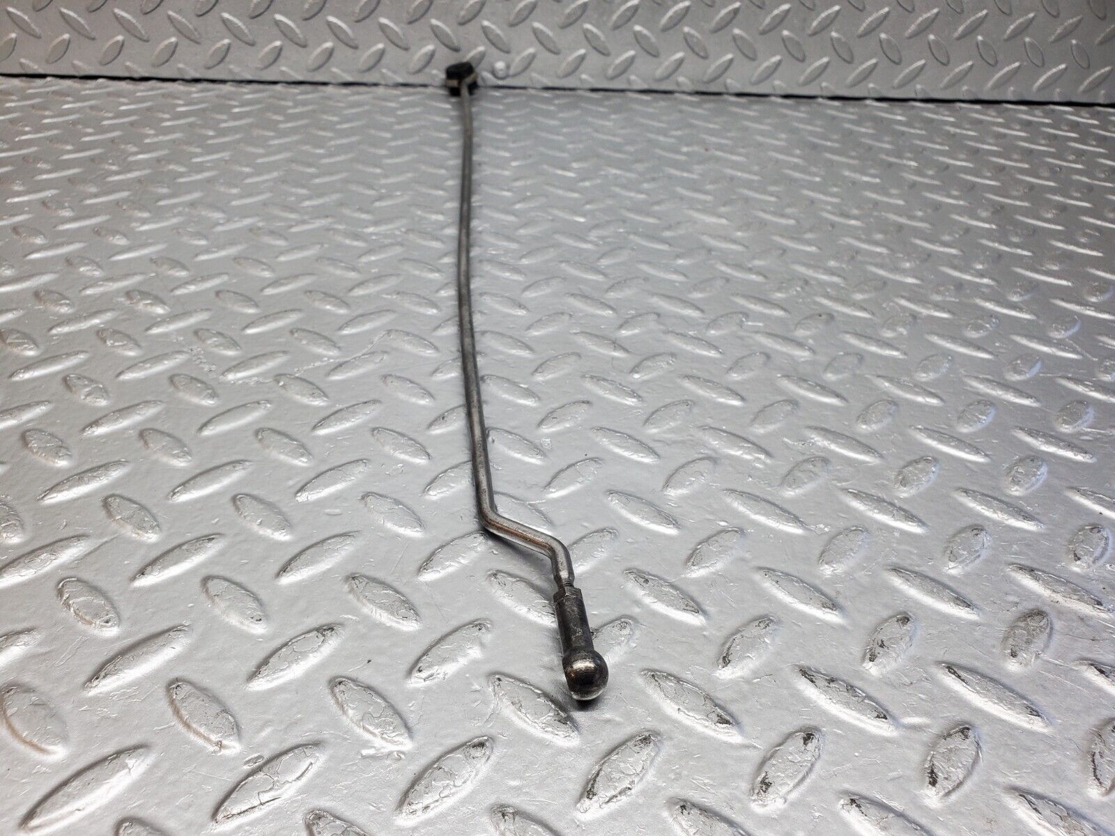 45988 Mercedes-Benz W126 420SE Throttle Linkage