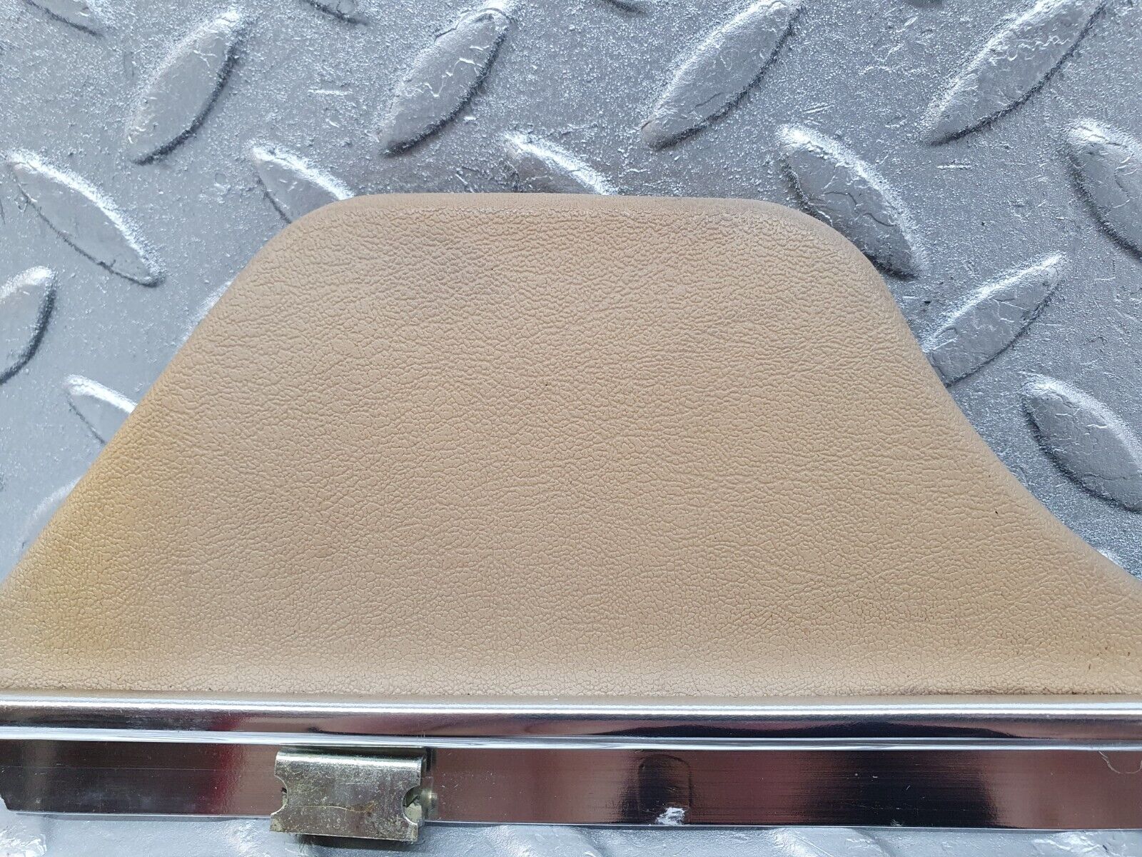 44156 Mercedes-Benz C123 230CE Coupe Seat Belt Presenter Cover Trim Left 1236921922