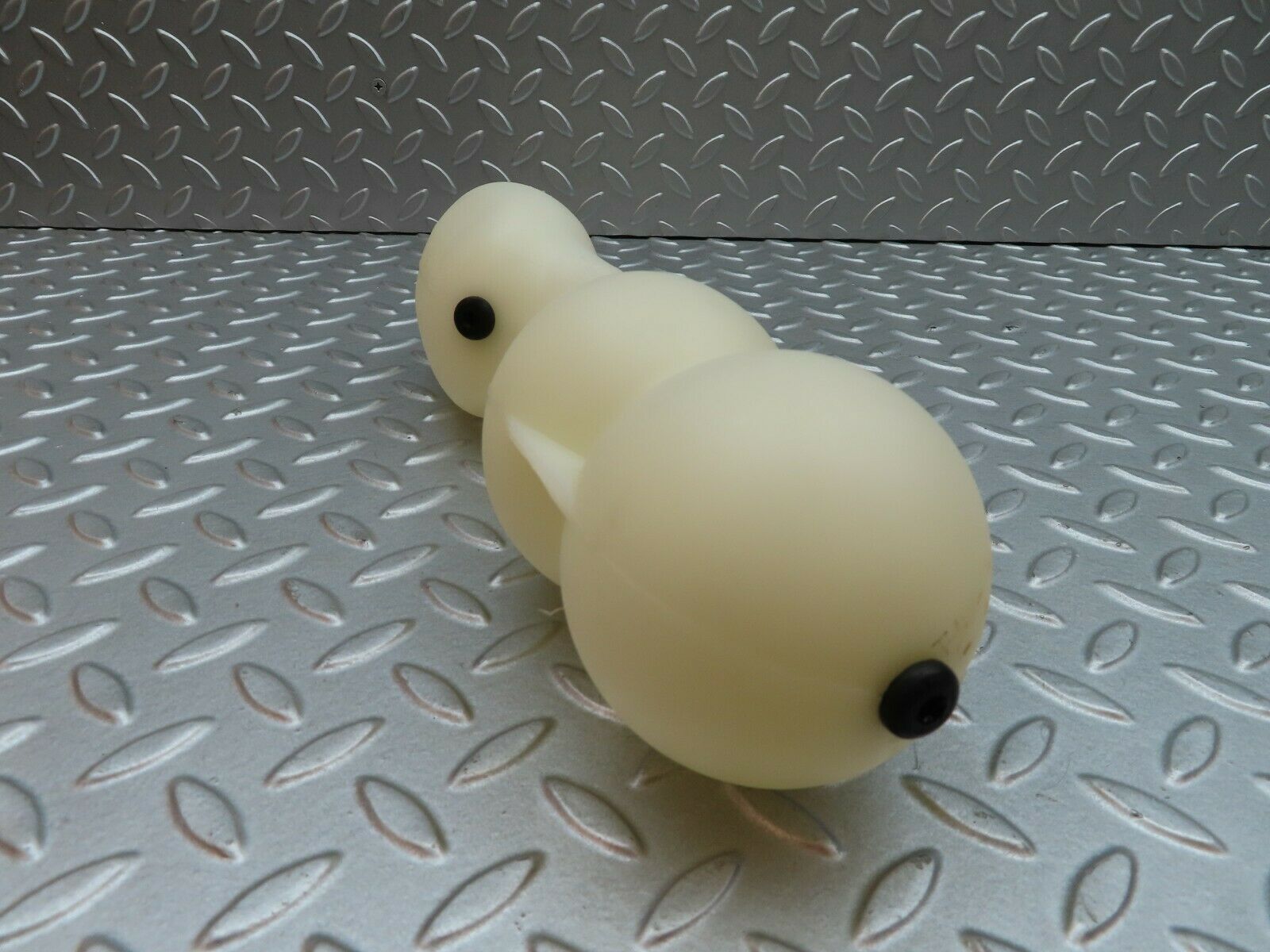 4977 Mercedes-Benz R107 350SL Vacuum Reservoir