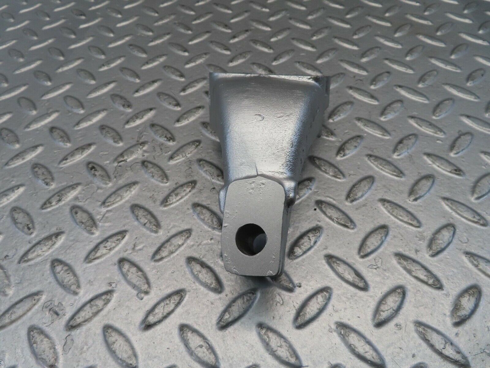 11029 Mercedes-Benz R107 W116 Engine Mount Bracket Right Side 1162234504