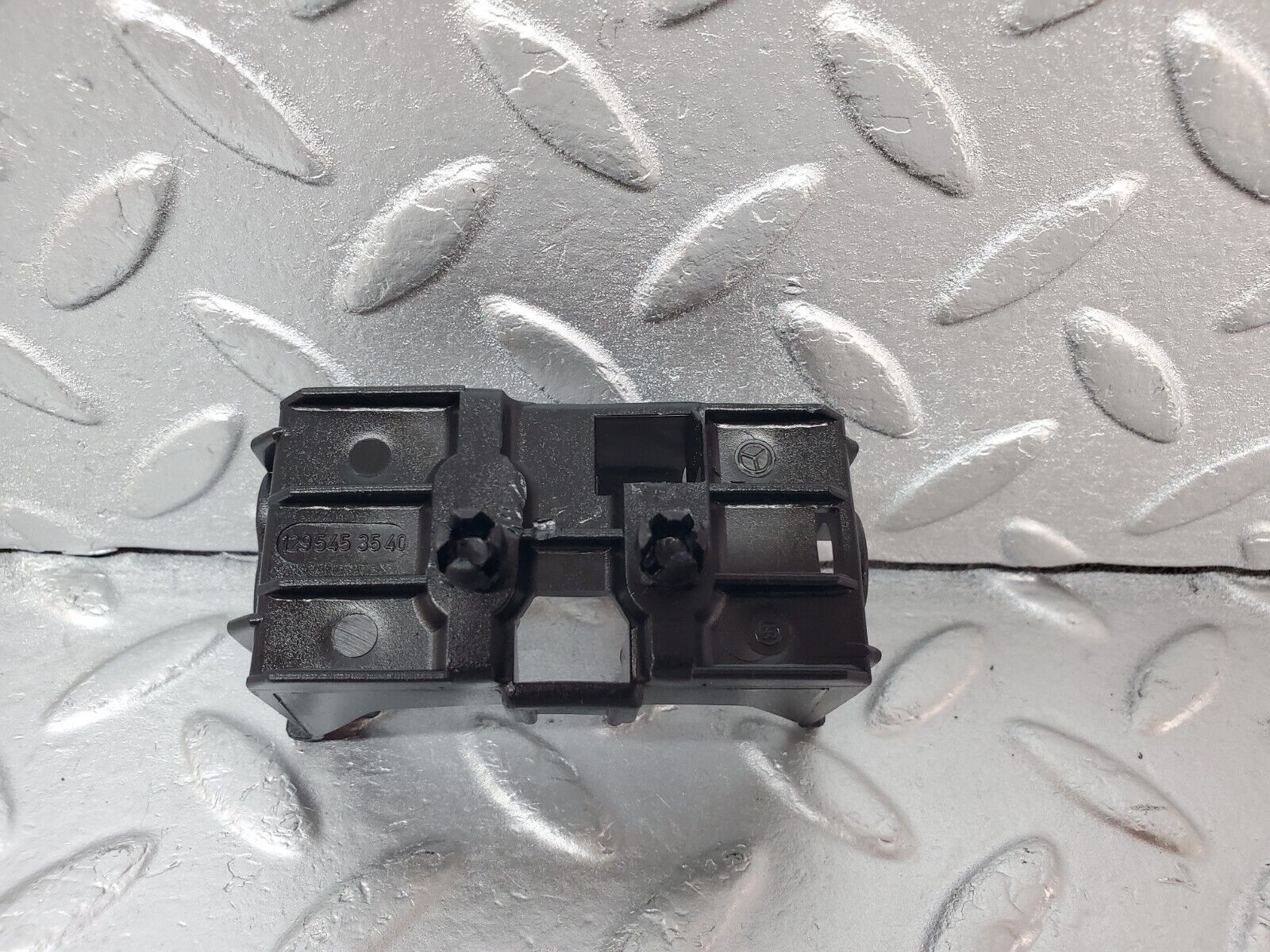 45124 Mercedes-Benz R129 300SL Coupe Cable Wire Holder Bracket 1295453540