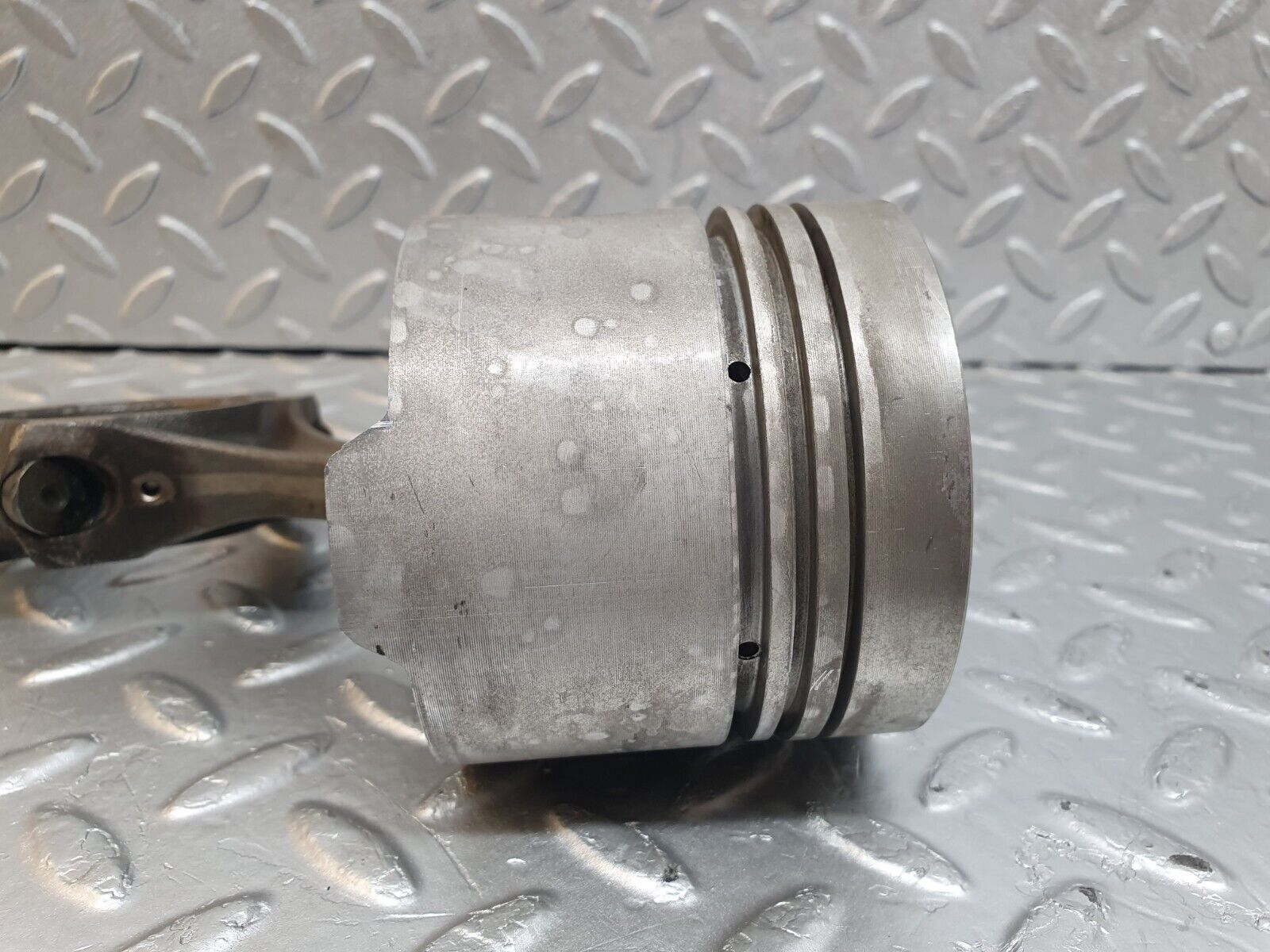 43872 Mercedes-Benz W108 280SE Piston With Connecting Rod 87.47 mm 13002