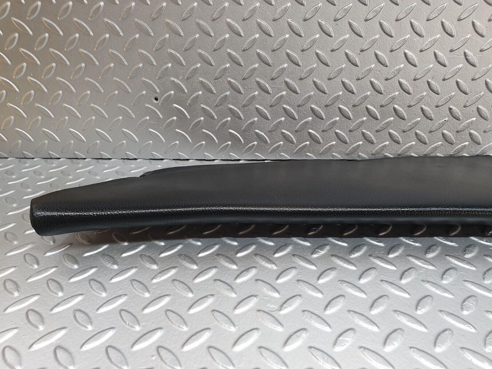 43319 Mercedes-Benz W108 280SE Dashboard Black