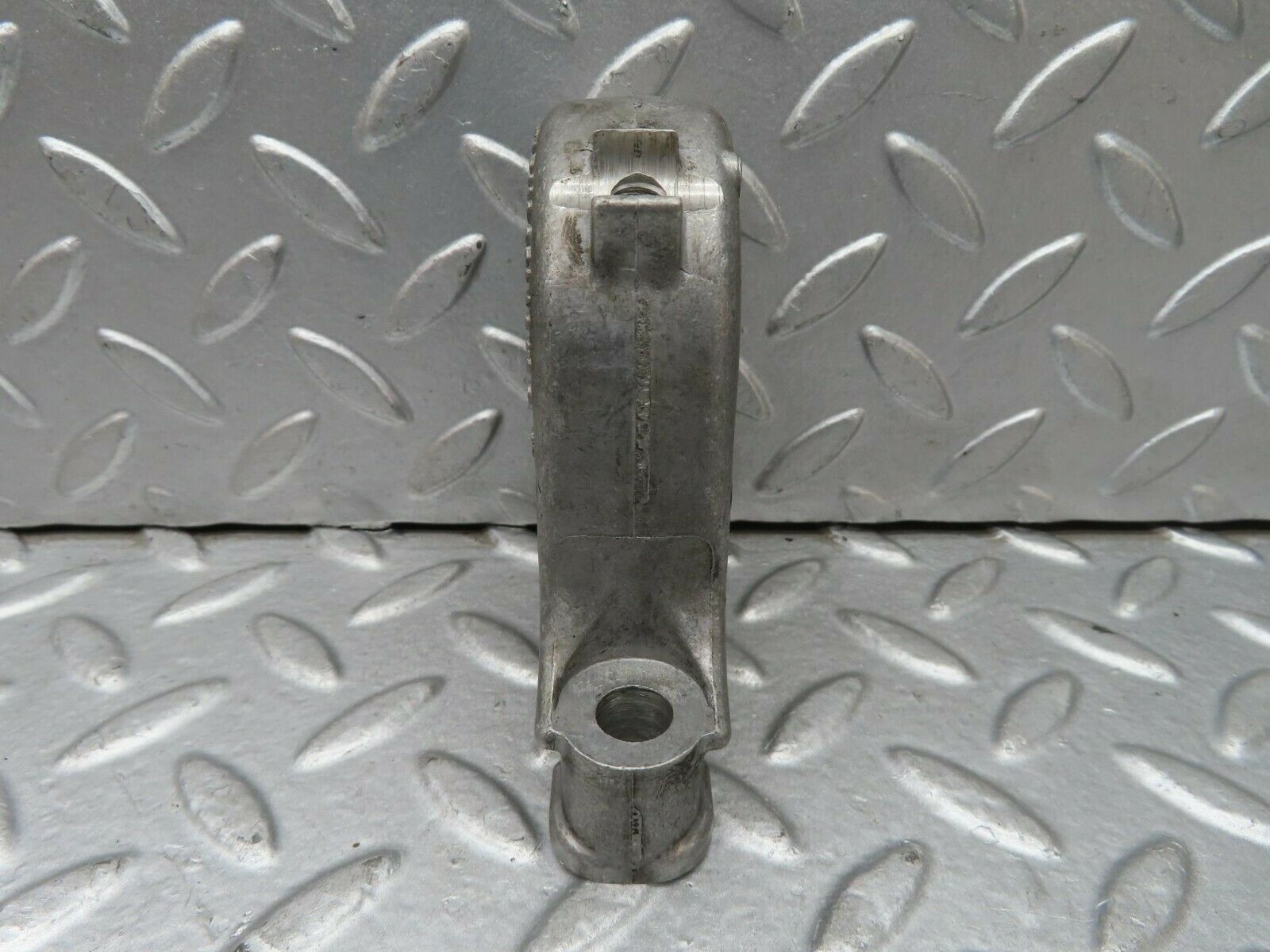 15647 Mercedes-Benz R107 450SL Camshaft Tower Bearing 1160514312