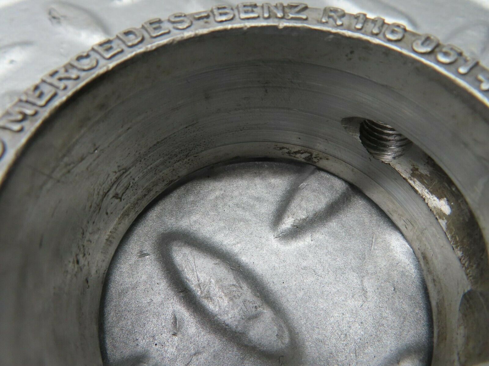 15643 Mercedes-Benz R107 450SL Camshaft Tower Bearing 1160514312