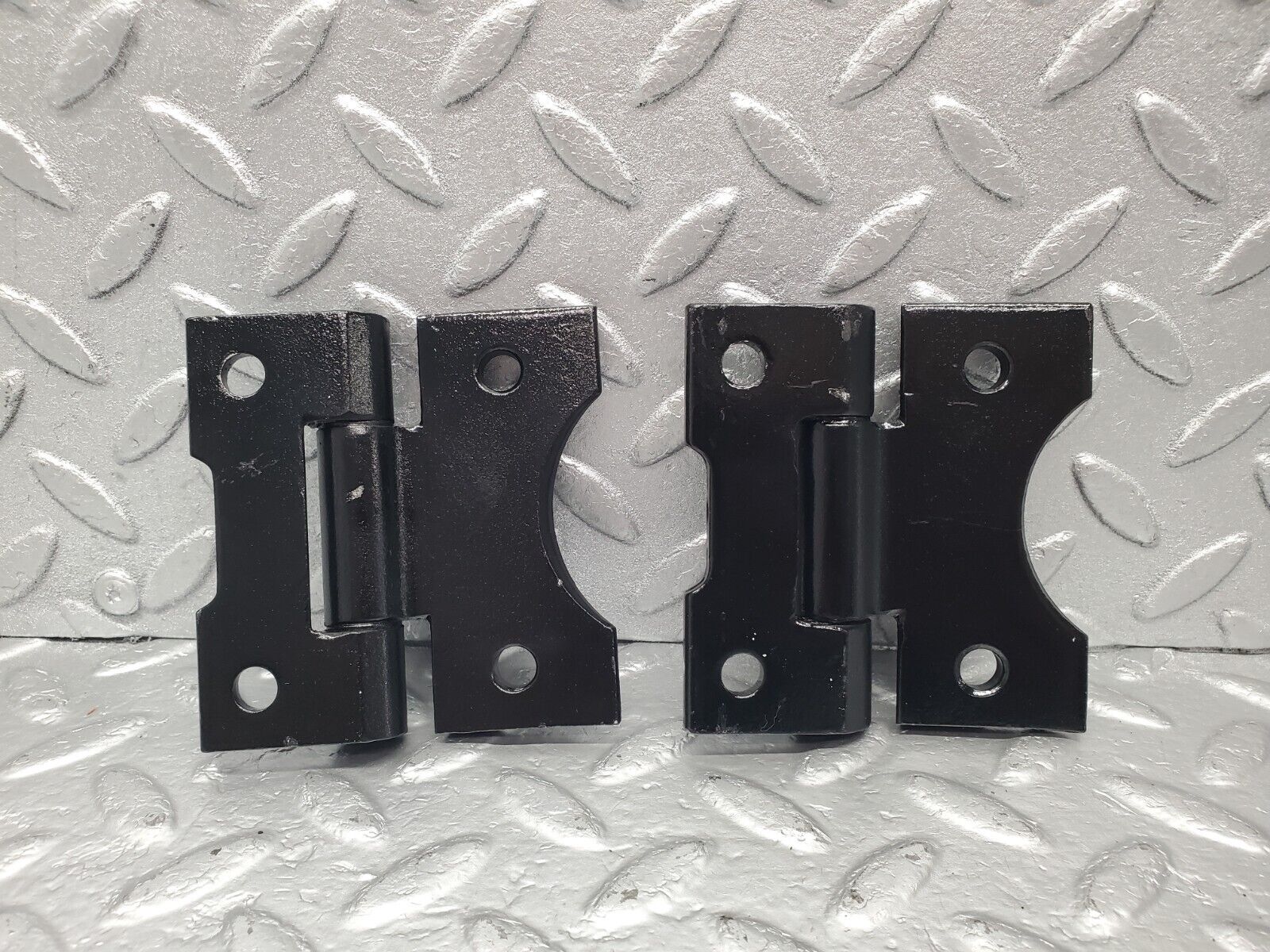 46570 Mercedes-Benz C123 280CE Coupe Door Hinge Pair Right Side 1237200037