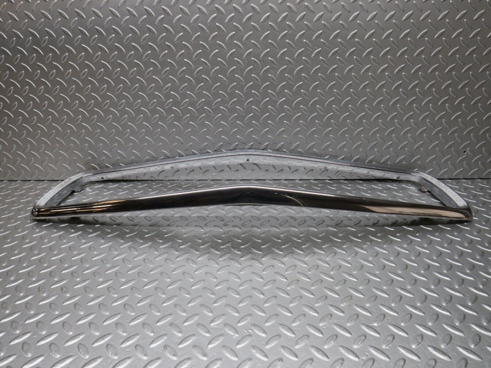 32736 Mercedes-Benz R107 C107 Bonnet Grill Chrome Frame