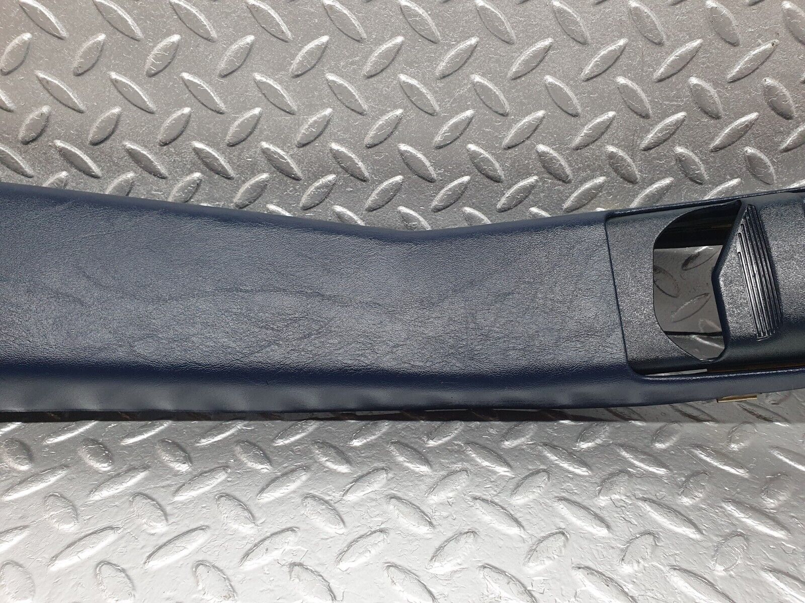 42653 Mercedes-Benz W201 190 2.0L B Pillar Cover Right Blue 2016921889 2016920044