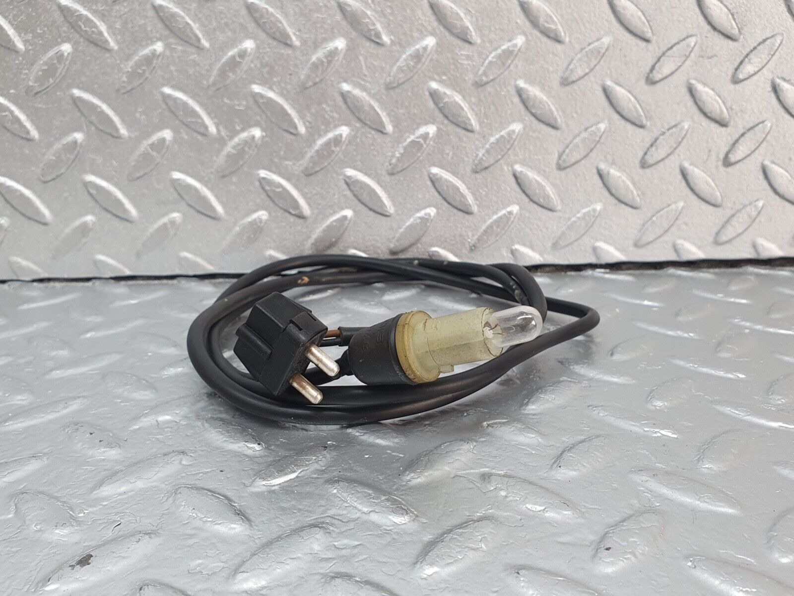 43005 Mercedes-Benz W201 190 Front Wing Indicator Cable Wire 1249971881